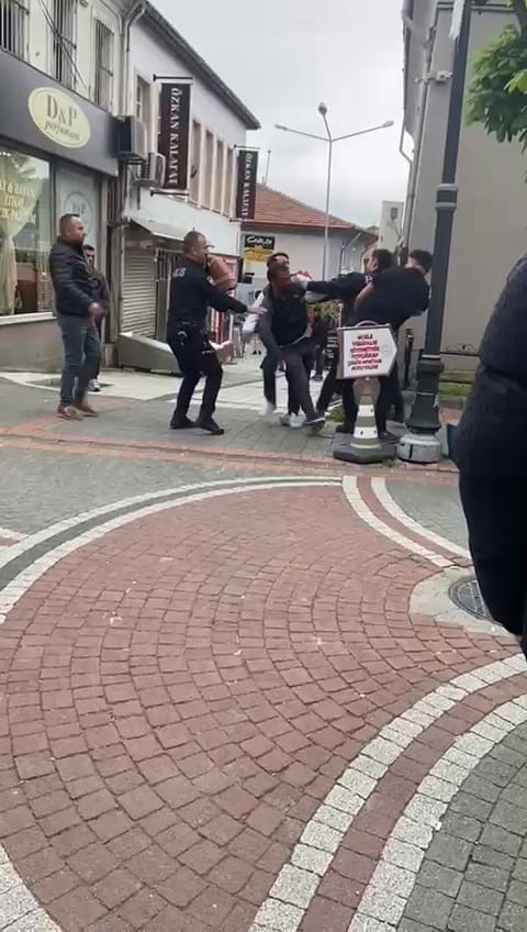 OSMAN SONER A., OLAYA MÜDAHALE EDEREK AYIRAN POLİS MEMURU H.F.Ö’YE