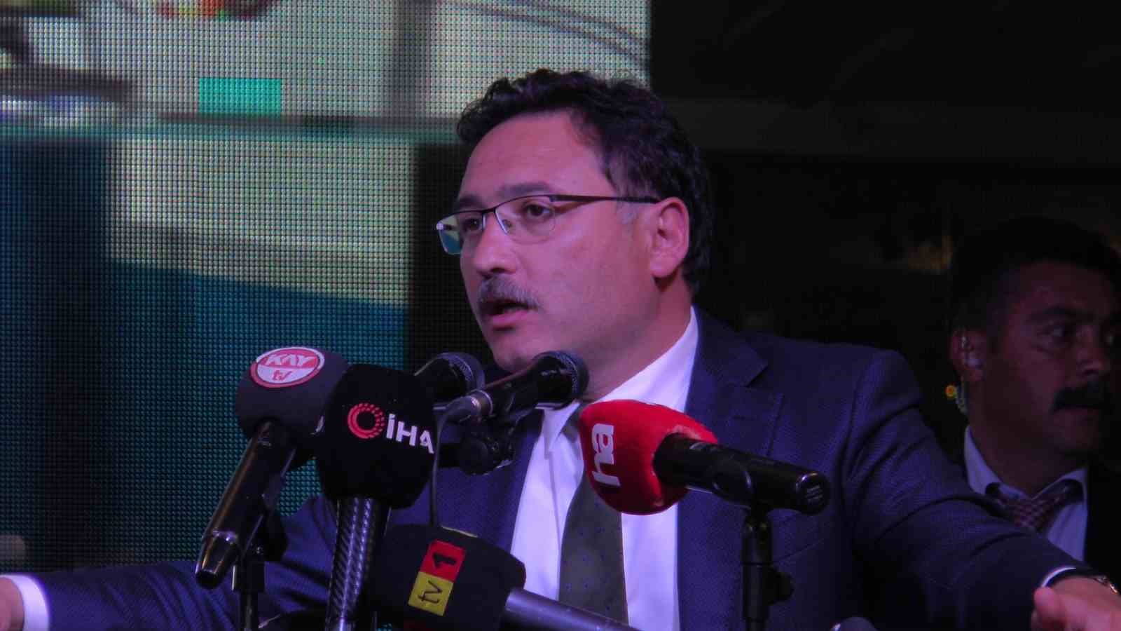 KAYSERİ VALİSİ GÖKMEN ÇİÇEK, 19 MAYIS ATATÜRK'Ü ANMA GENÇLİK VE