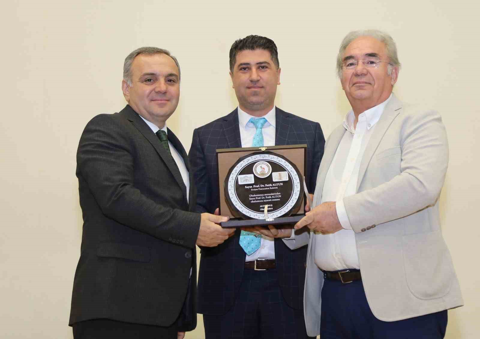 ERCİYES ÜNİVERSİTESİ (ERÜ) REKTÖRÜ PROF. DR. FATİH ALTUN, MEZUNU OLDUĞU