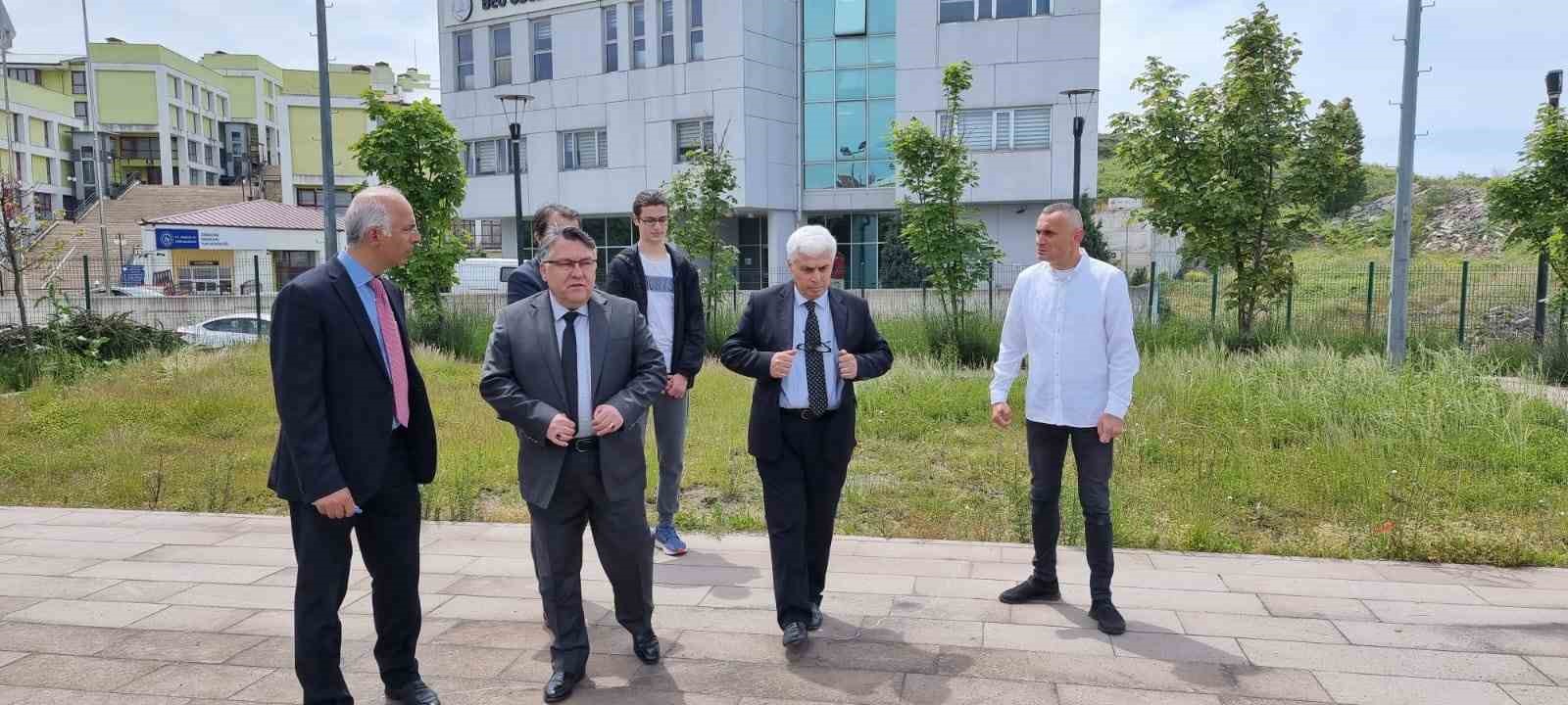 ZONGULDAK BÜLENT ECEVİT ÜNİVERSİTESİ REKTÖRÜ PROF. DR. İSMAİL HAKKI ÖZÖLÇER,