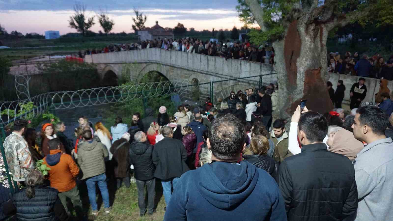 EDİRNE’DE 5 MAYIS CUMA GÜNÜ DEV ATEŞİN YANMASIYLA BAŞLAYAN KAKAVA