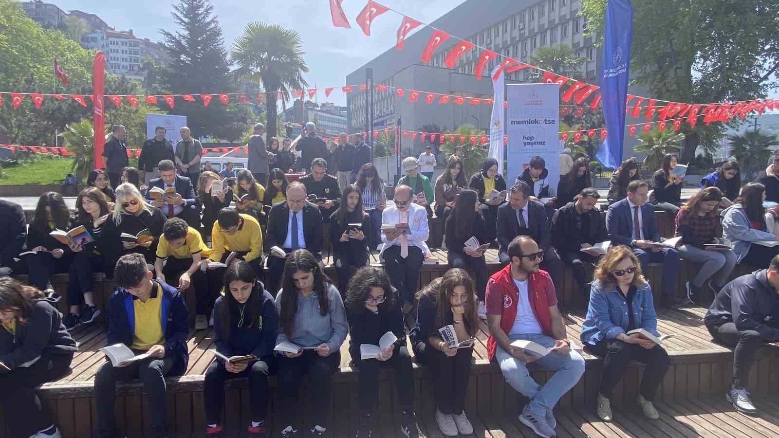 ZONGULDAK GENÇLİK HİZMETLERİ VE SPOR İL MÜDÜRLÜĞÜNE BAĞLI GENÇLİK MERKEZİNCE