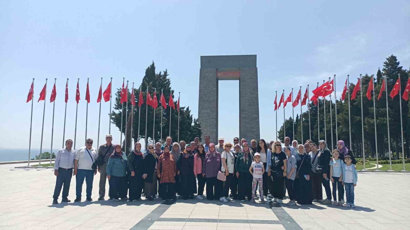 MANİSA’NIN SALİHLİ İLÇESİNDEKİ MANAVLAR VE PAZARCILAR ESNAF ODASI, TARİHİ BİLİNCİN