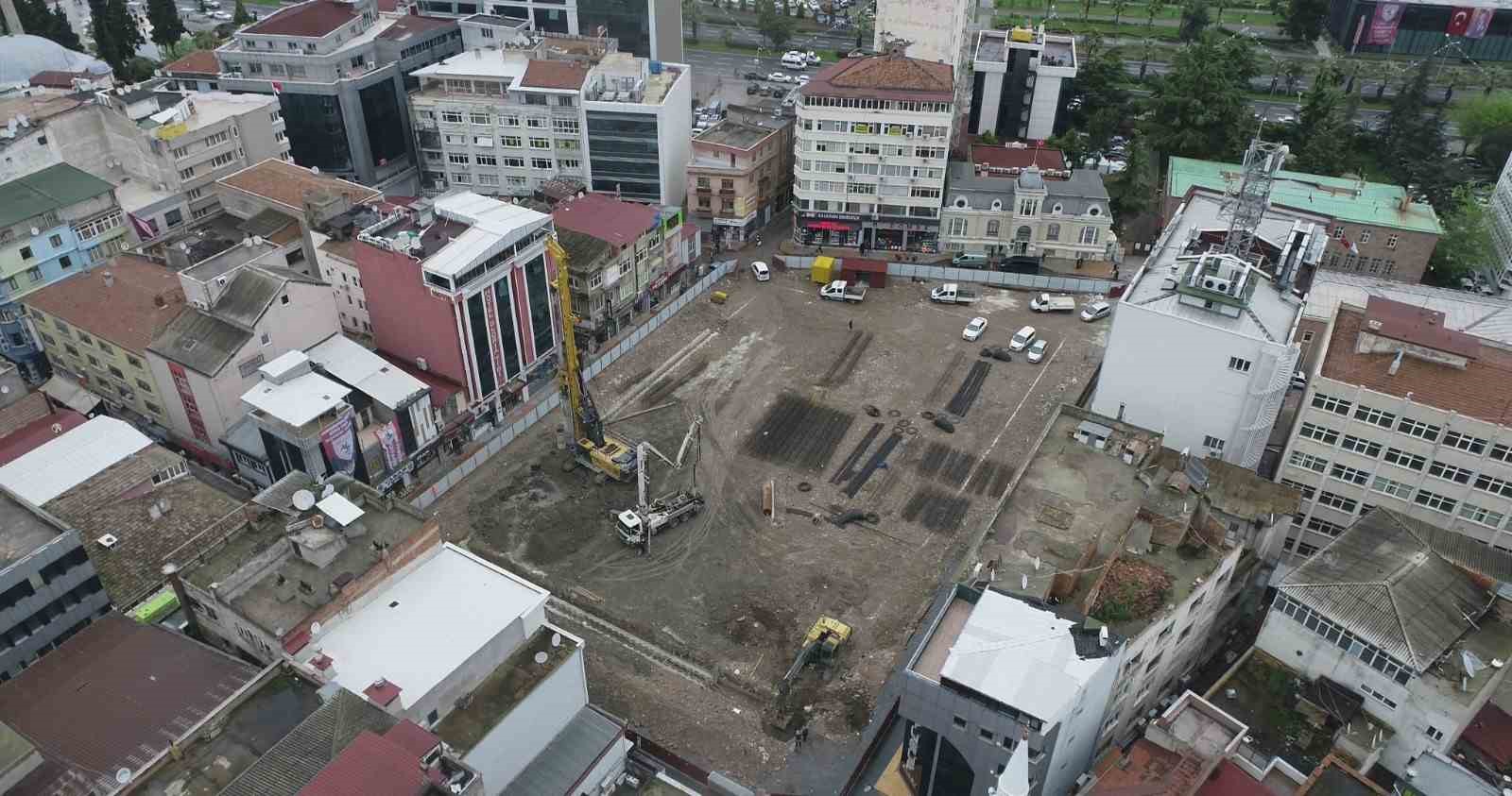 SAMSUN BÜYÜKŞEHİR BELEDİYESİ YAKIN ZAMANDA YIKTIĞI ANAKENT İŞ MERKEZİ' NİN