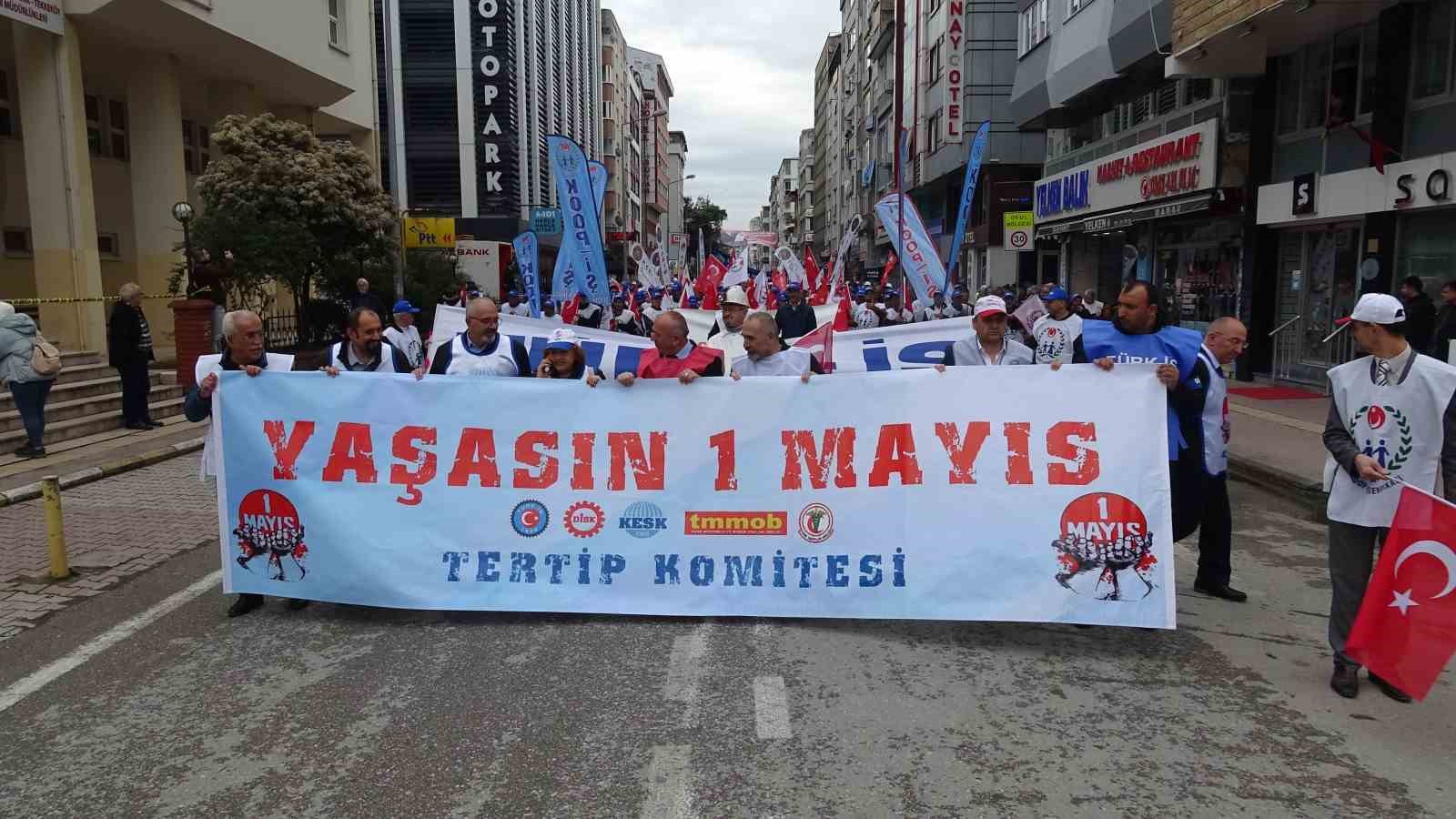 SAMSUN'DA 1 MAYIS KUTLAMALARI
