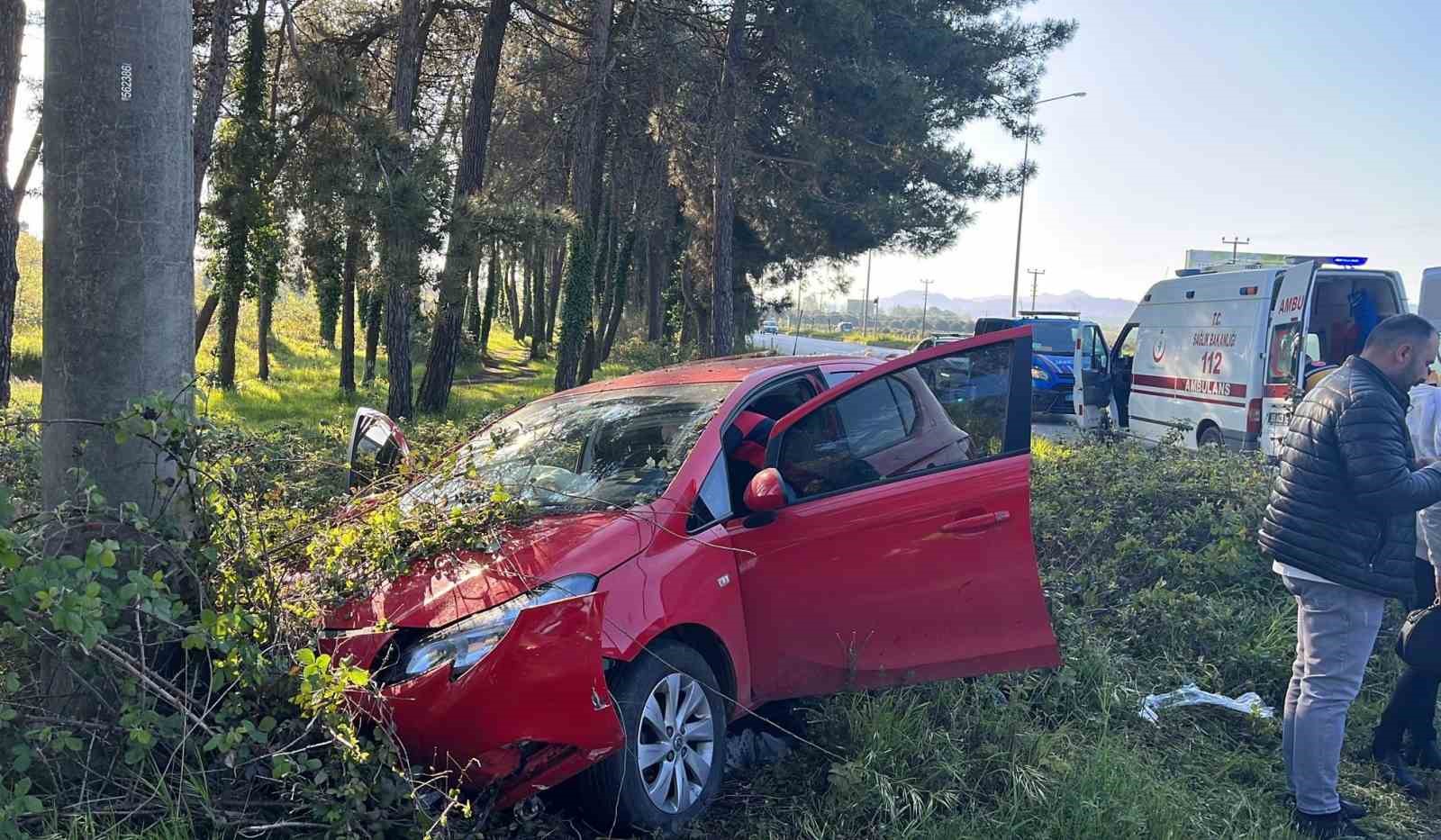 SAMSUN'DA MEYDANA GELEN TRAFİK KAZASINDA 1 KİŞİ HAYATINI KAYBEDERKEN, 3
