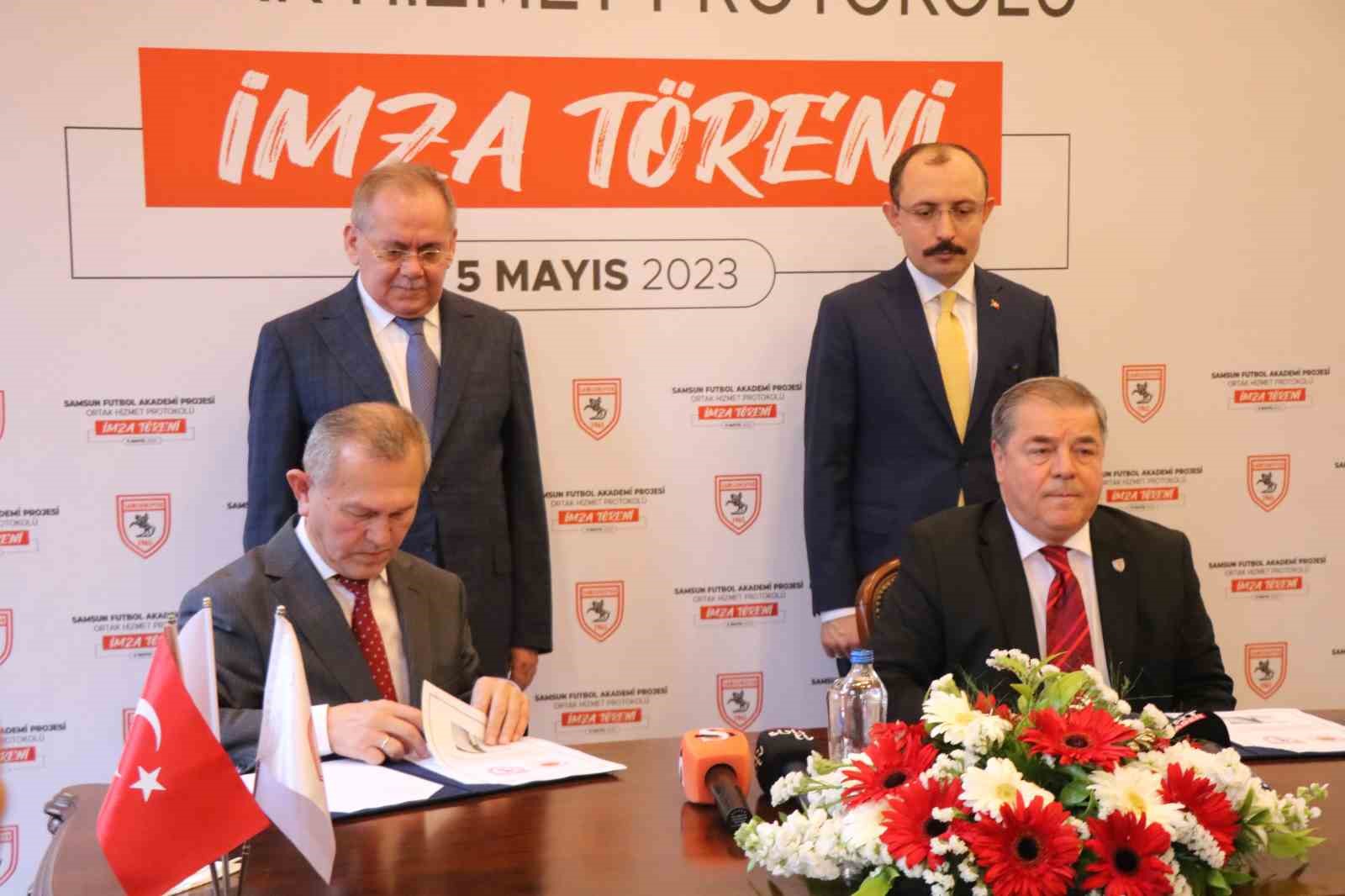 SAMSUN'DA MUSTAFA KEMAL ERKANAT BATIPARK SPOR TESİSLERİ’NİN BULUNDUĞU ALAN 20