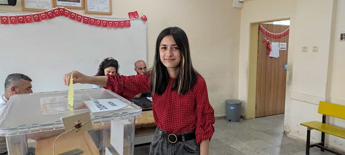 SASON'DA CUMHURBAŞKANI SEÇİMİNDE OYLARIN SAYIMINA BAŞLANDI