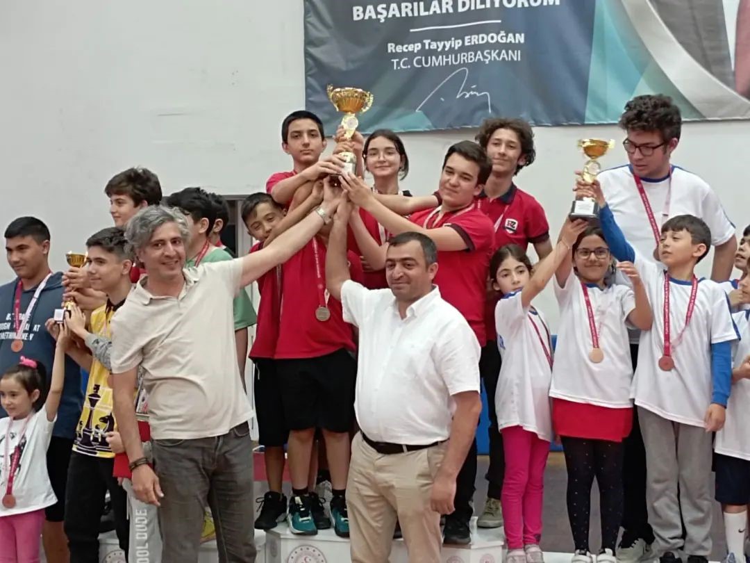REMZİ ZEYTİNOĞLU SPOR KULÜBÜ, SATRANCIN AYDIN İL ŞAMPİYONU OLDU