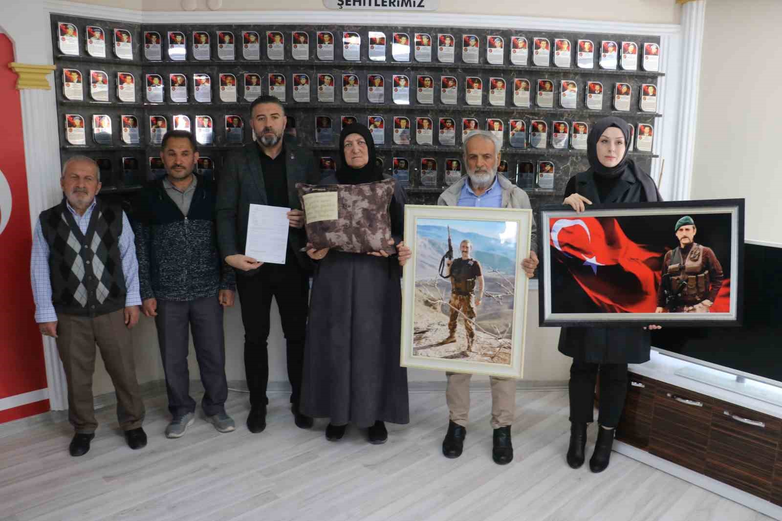 ŞEHİT AİLELERİ