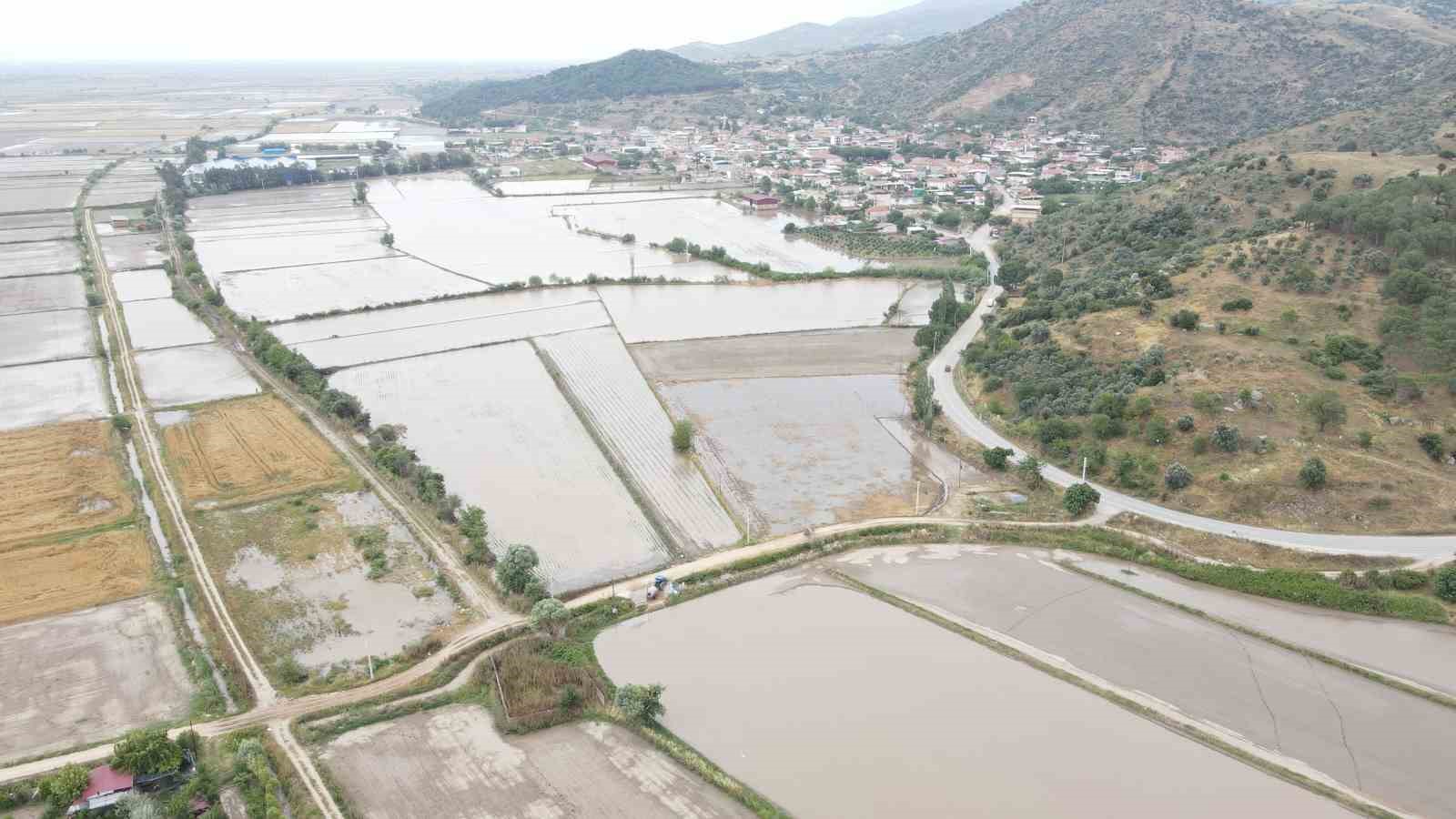 AYDIN’IN KOÇARLI İLÇESİNDE GEÇTİĞİMİZ AKŞAM MEYDANA GELEN SEL FELAKETİNİN BOYUTU
