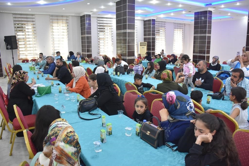 SİİRT BELEDİYESİ 9 MAYIS DÜNYA ÇÖLYAK GÜNÜ DOLAYISIYLA ÇÖLYAK HASTALARI