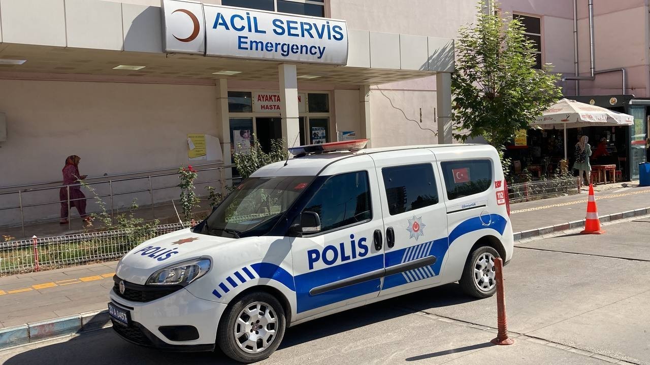 MERSİN'İN ERDEMLİ İLÇESİNDE SABAHA KARŞI ÇIKAN OLAYDA VURULAN BİR KİŞİ