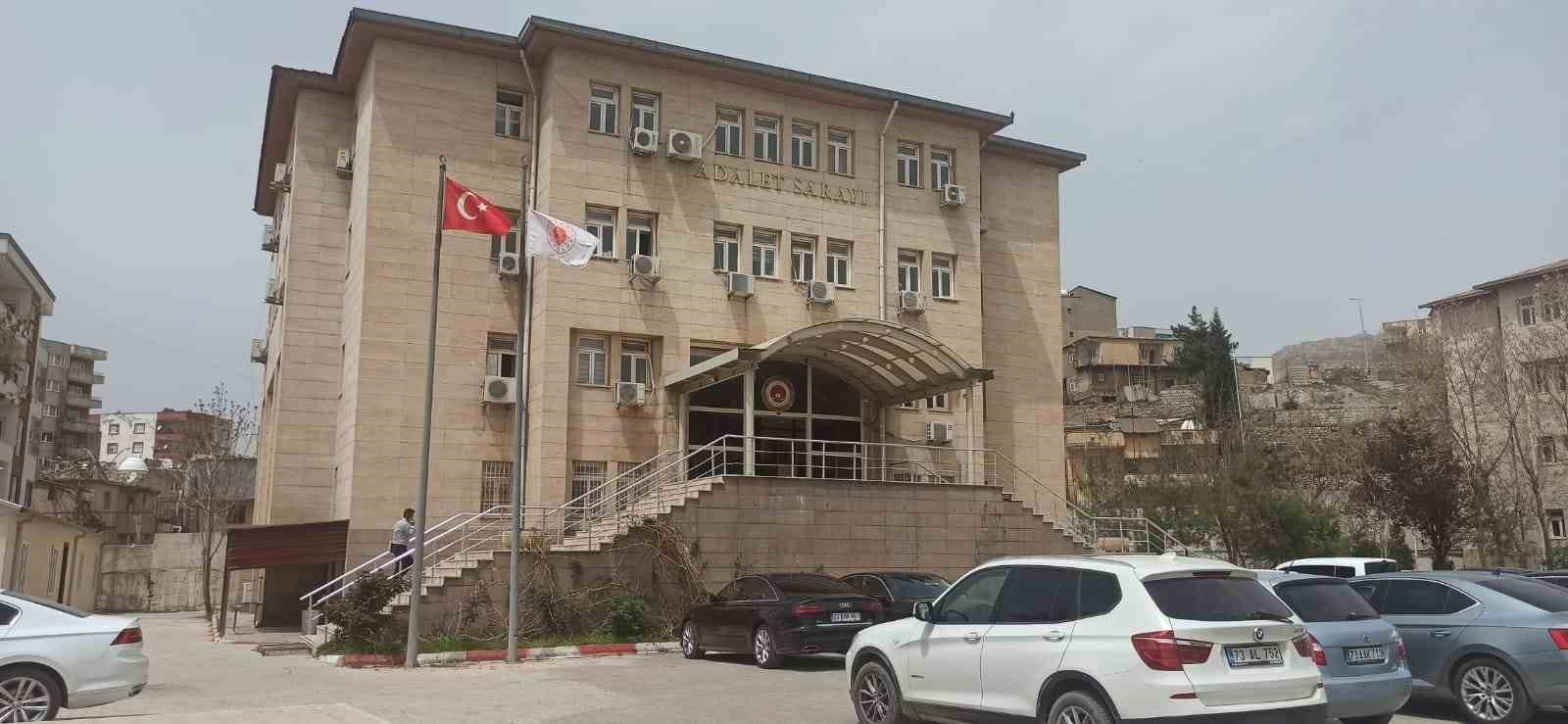 ŞIRNAK'TA 2 ASKERİN ŞEHİT OLDUĞU KAZADA ARACIN SÜRÜCÜSÜ TUTUKLANDI