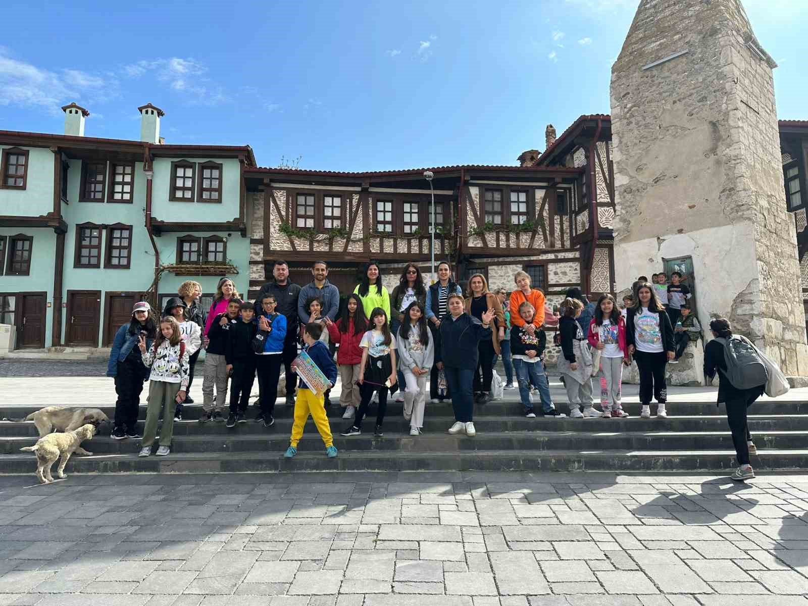 ESKİŞEHİR'İN SİVRİHİSAR İLÇESİ TURİST AKININA UĞRUYOR.