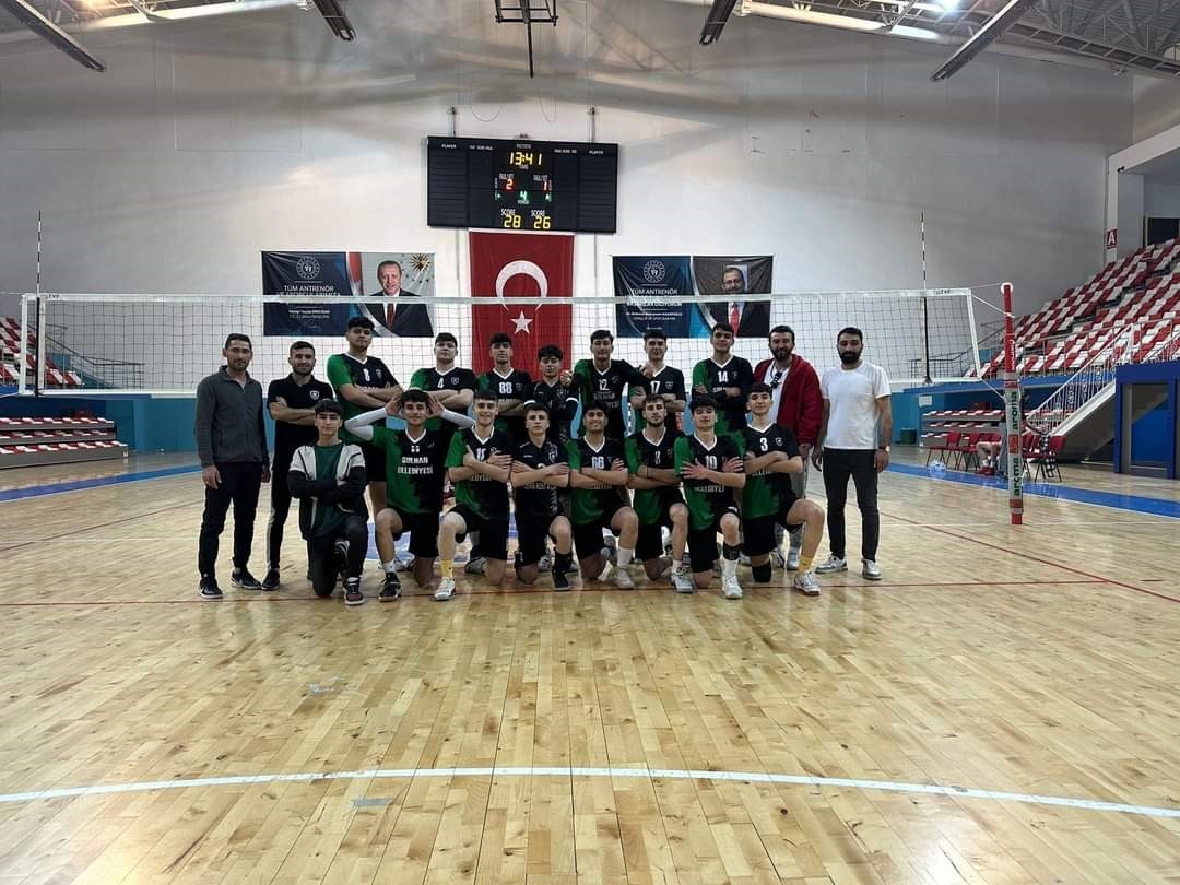 BİNGÖL’ÜN VOLEYBOL TAKIMI YENİ SOLHAN SPOR, YILDIZ ERKEKLER KATEGORİSİNDE TÜRKİYE
