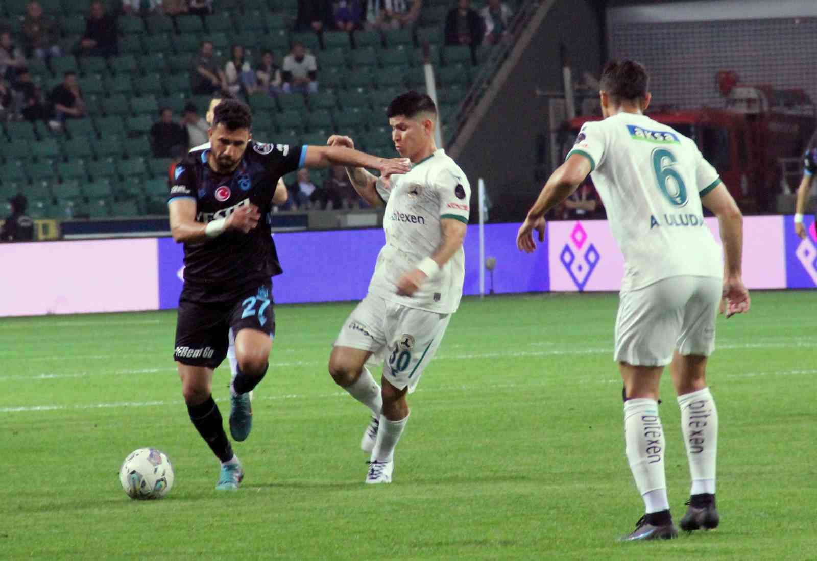 SPOR TOTO SÜPER LİG’İN 36. HAFTASINDA GİRESUNSPOR, TRABZONSPOR’U KONUK ETTİ.