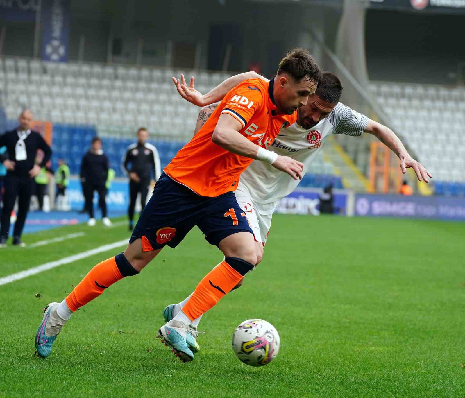 SPOR TOTO SÜPER LİG’İN 34. HAFTASINDA MEDİPOL BAŞAKŞEHİR EVİNDE KARŞILAŞTIĞI