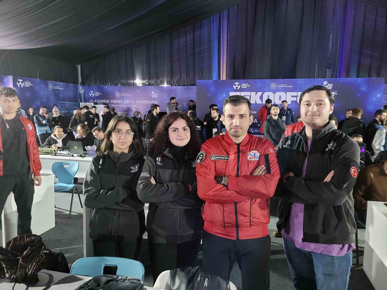SUBÜ, 15 KATEGORİDE 38 TAKIMLA KATILDIĞI TEKNOFEST 2023’Ü BİR BİRİNCİLİK,