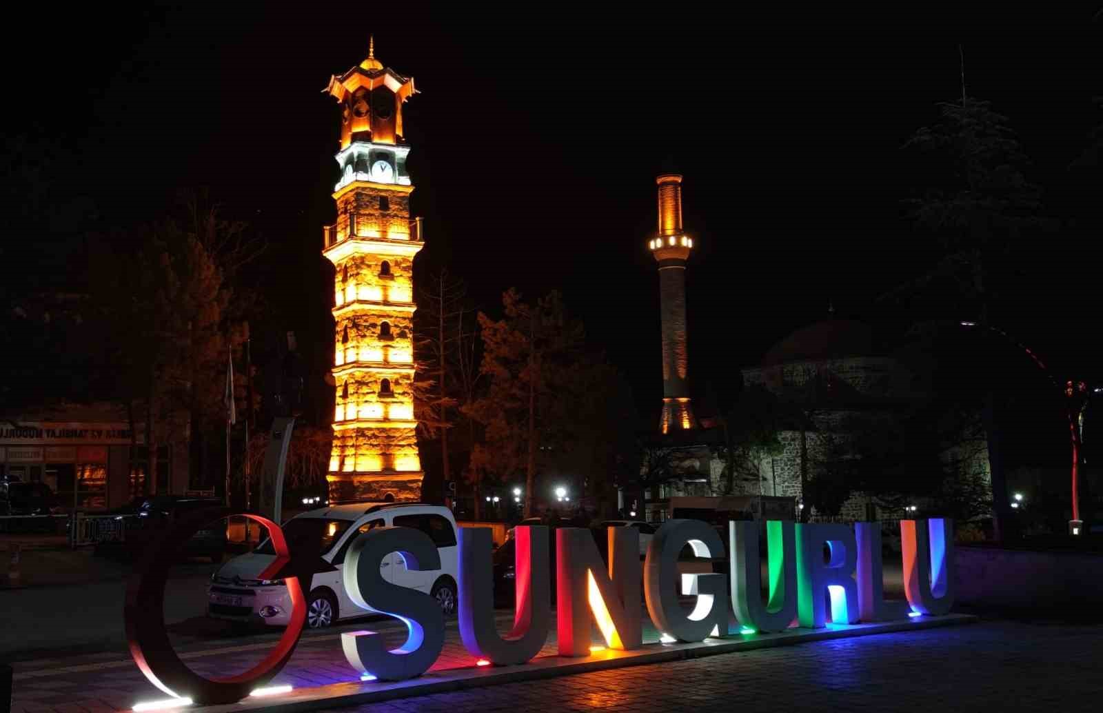 ÇORUM'UN SUNGURLU İLÇESİ'NDE 182 SANDIKTA 36 BİN 633 SEÇMEN OY