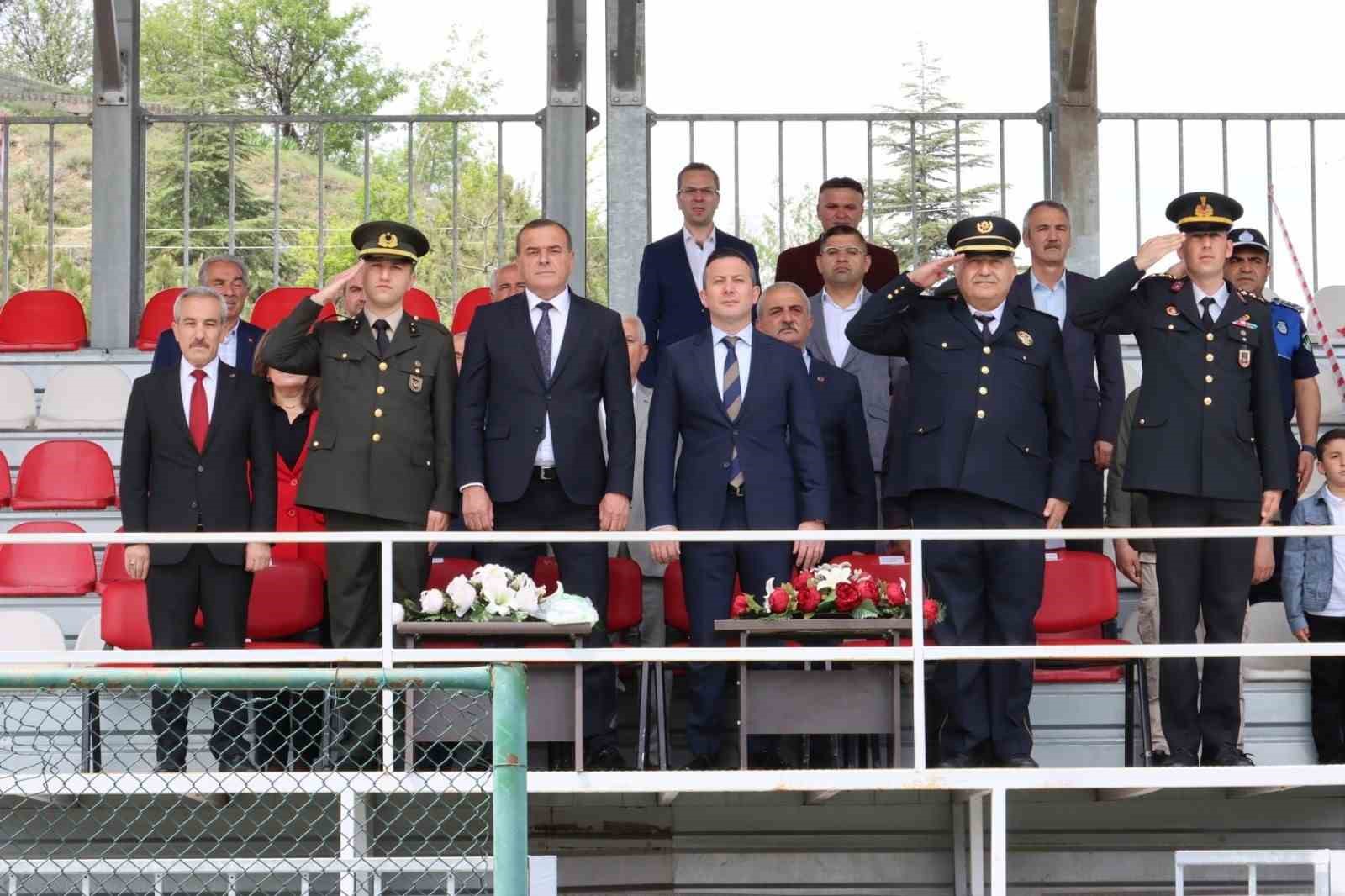 19 MAYIS ATATÜRK’Ü ANMA, GENÇLİK VE SPOR BAYRAMI COŞKUYLA KUTLANDI