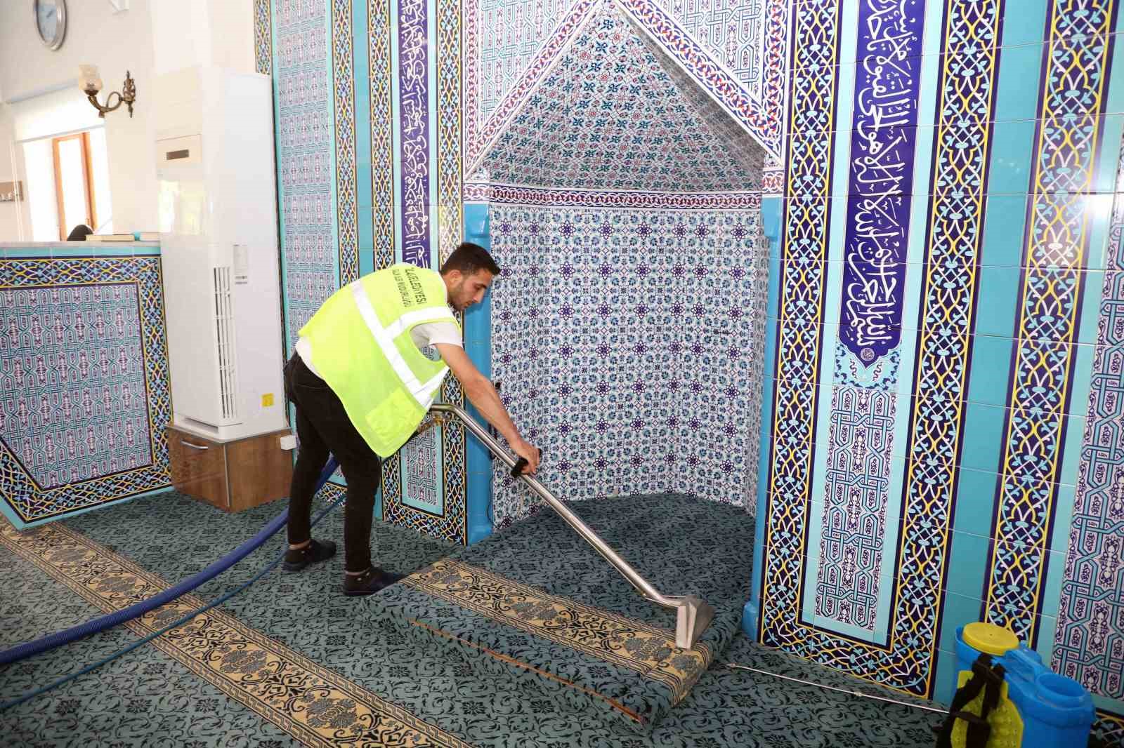 TALAS BELEDİYESİ CAMİLERE YAPTIĞI HİZMETE BİR YENİSİNİ DAHA EKLEDİ