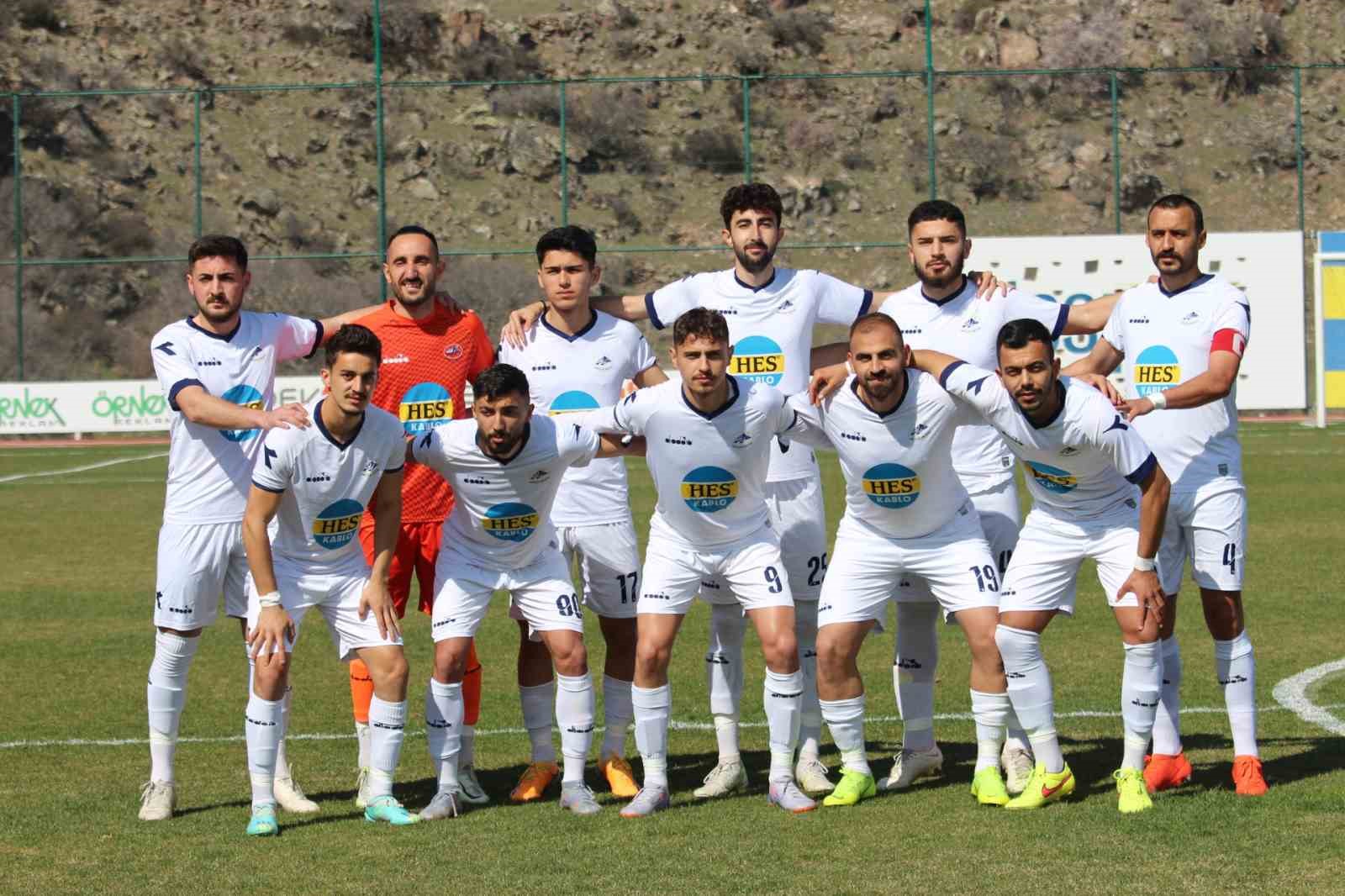 HACILAR ERCİYESSPOR ANTRENÖRÜ TANJU ALAN, YENİ SEZONDA GÖREV ALIP ALMAYACAĞINA