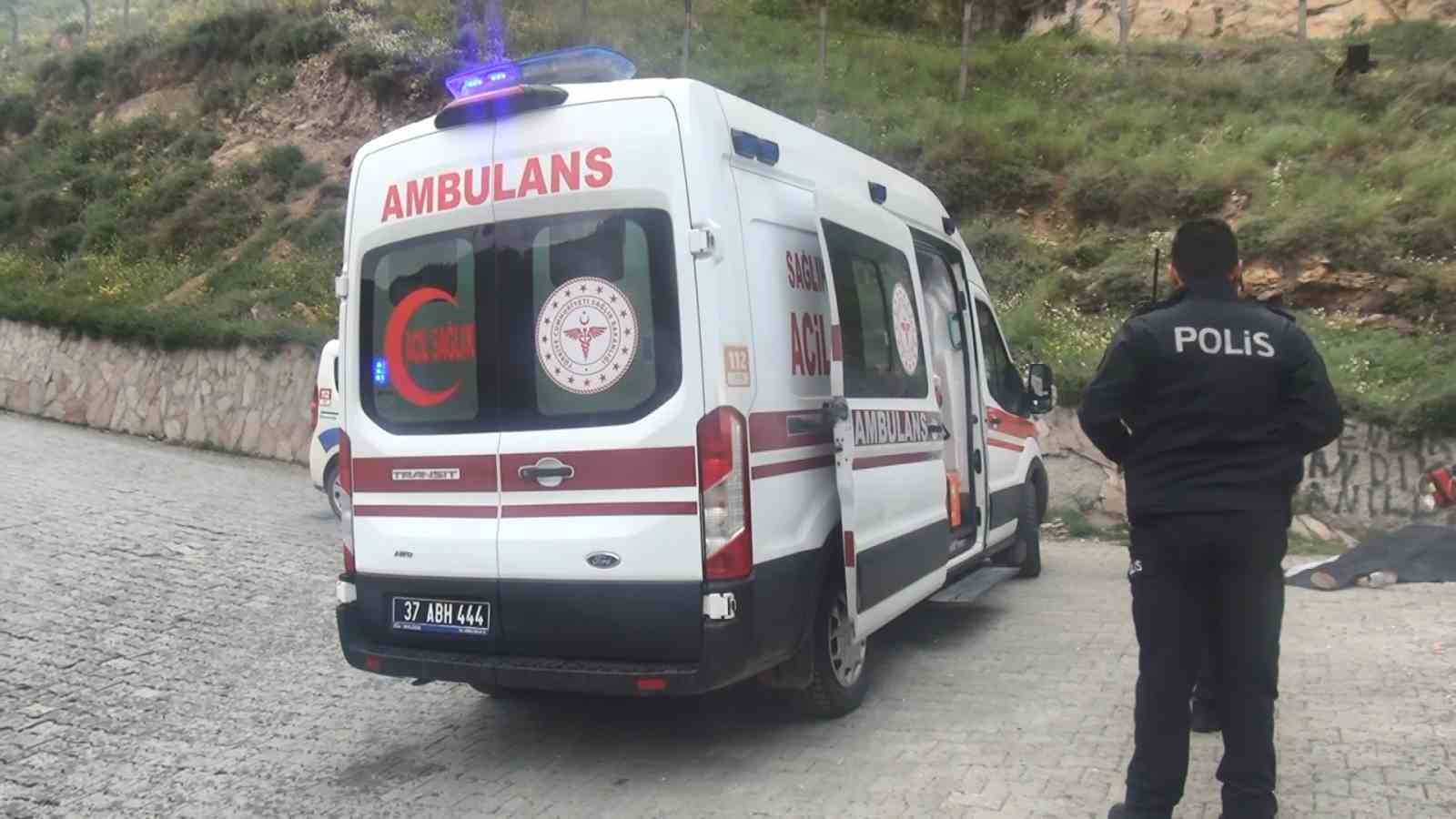 KASTAMONU İL MERKEZİNDEKİ TARİHİ KASTAMONU KALESİNDEN DÜŞEN ŞAHIS HAYATINI KAYBETTİ.