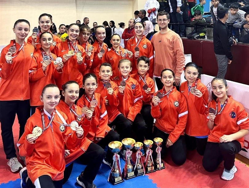 KÜTAHYA'NIN TAVŞANLI İLÇESİNDEN 20'NİN ÜZERİNDE SPORCU MİLLİ TAKIM KADROSUNDA YER
