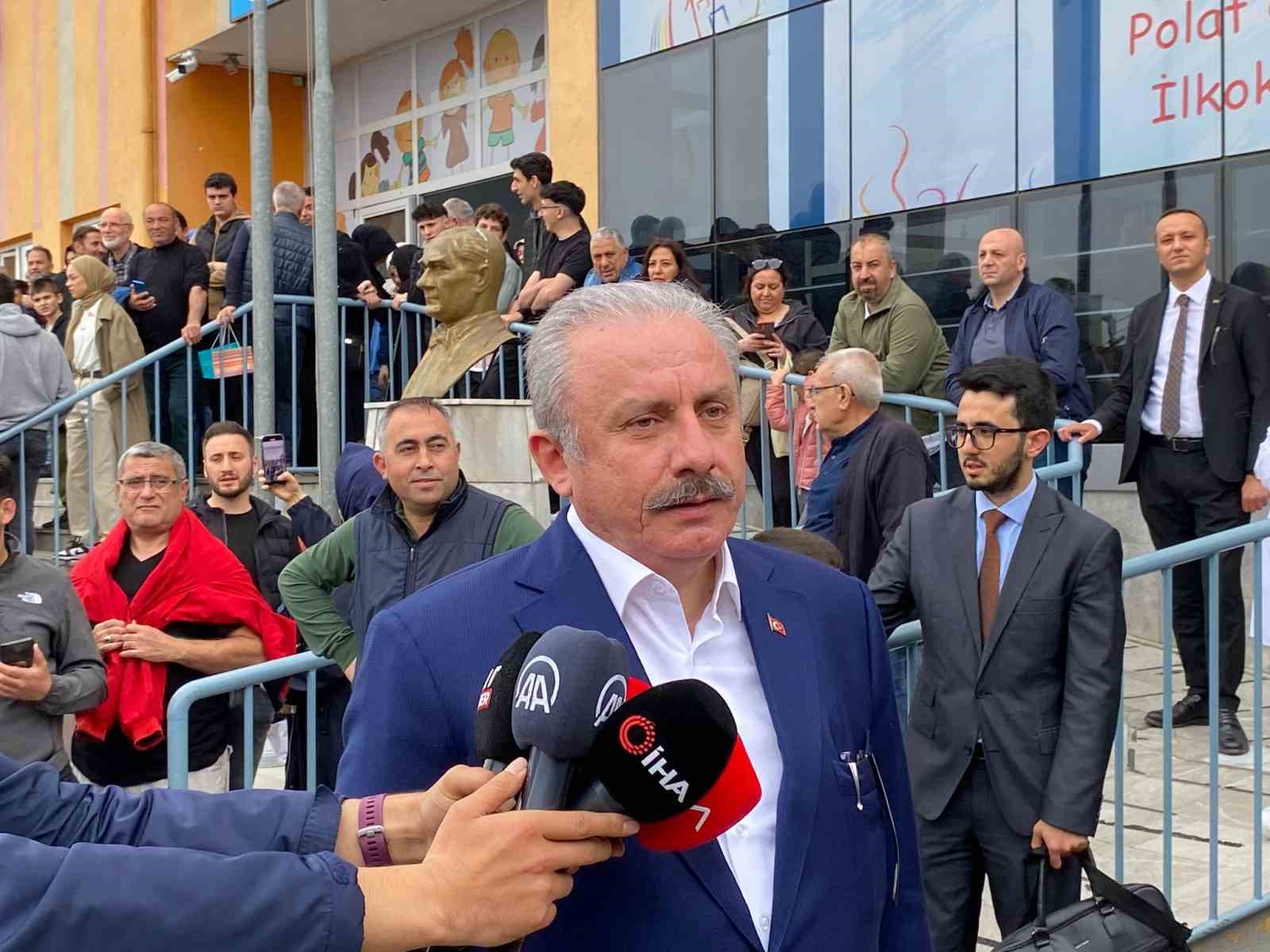 TBMM BAŞKANI MUSTAFA ŞENTOP, CUMHURBAŞKANLIĞI SEÇİMİ İÇİN 2. TURDA OYUNU