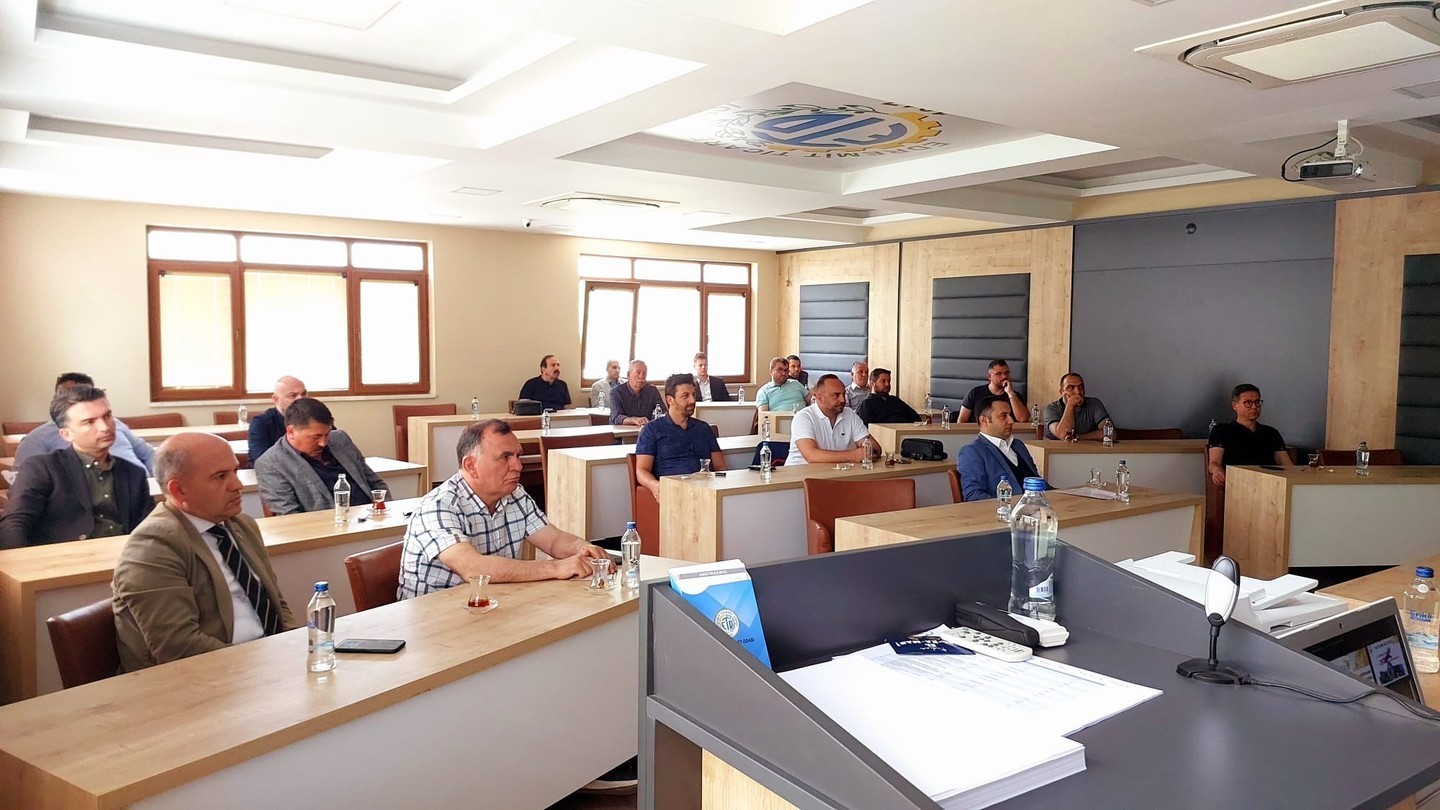 BALIKESİR’İN EDREMİT TİCARET ODASI’NIN (ETO) KURUCU MÜTEŞEBBİS ÜYESİ OLDUĞU KAZ
