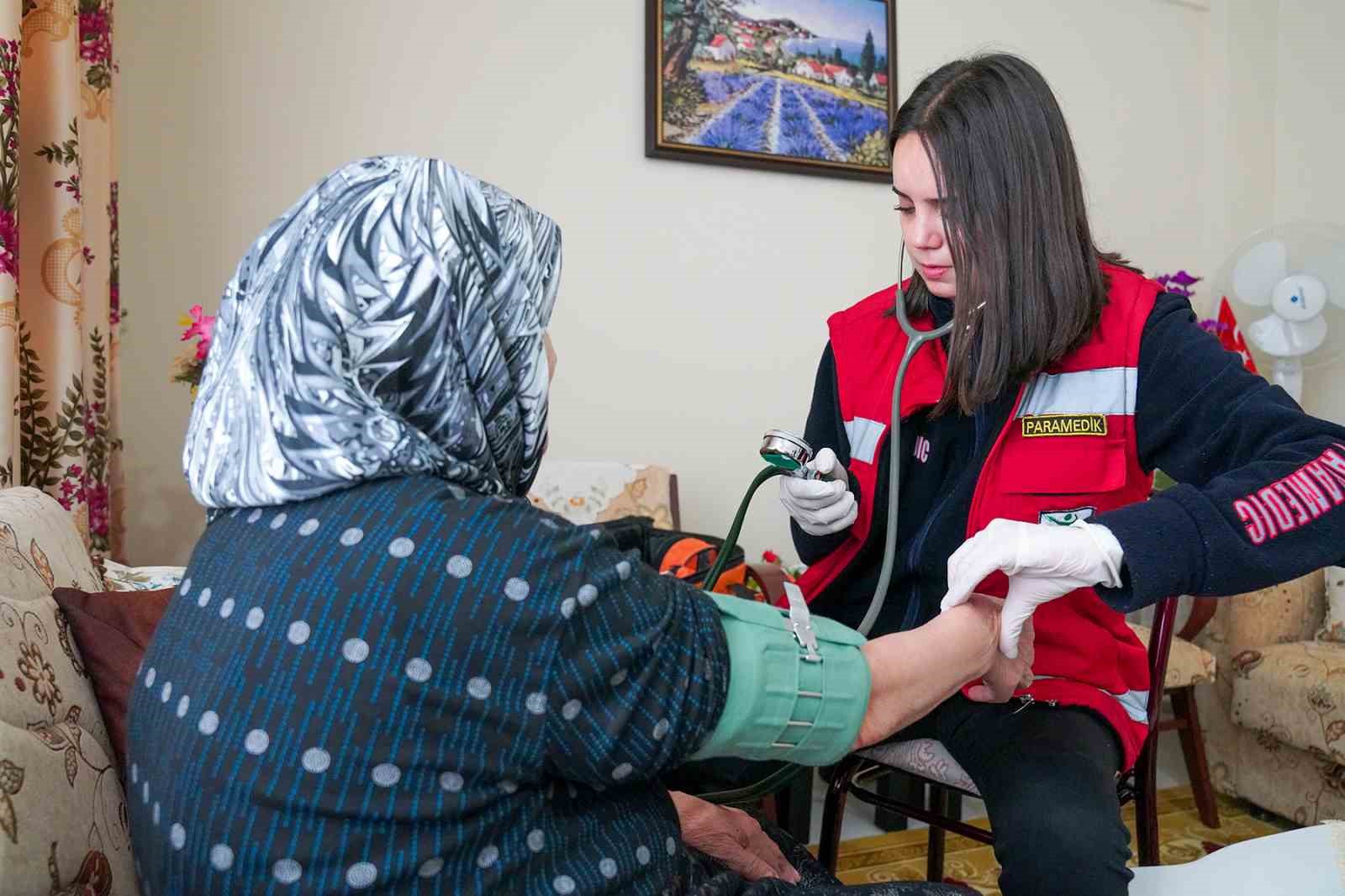 TEPEBAŞI BELEDİYESİ EVDE BAKIM HİZMETLERİ TEBEV, 2012’DEN BU YANA 65