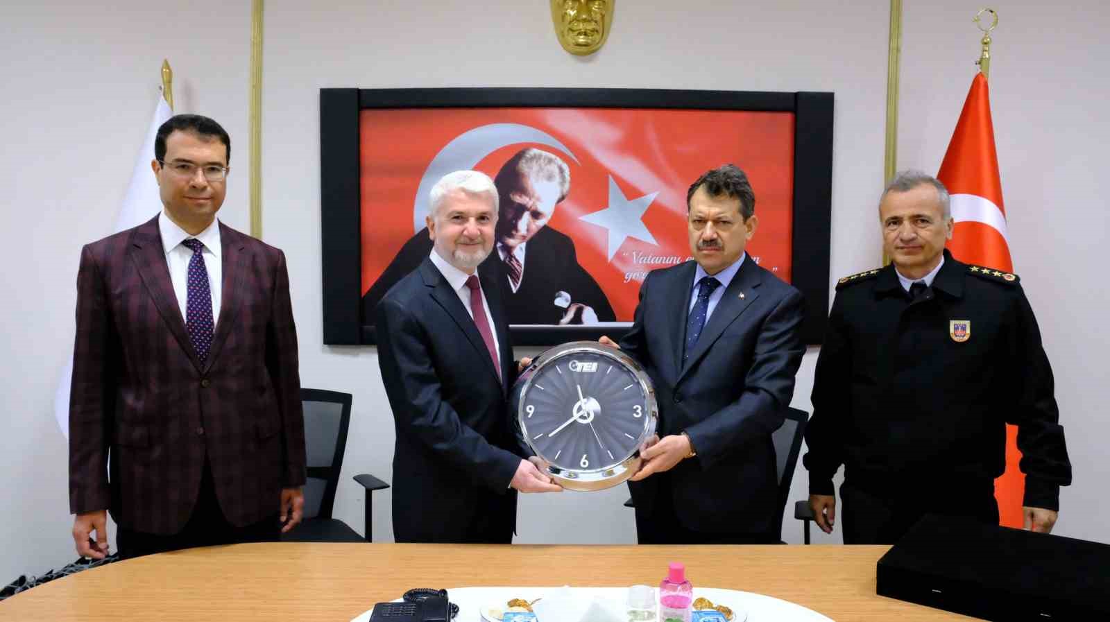 SOSYAL SORUMLULUK ÇALIŞMALARINA DEVAM EDEN TEI, ESKİŞEHİR L TİPİ KAPALI