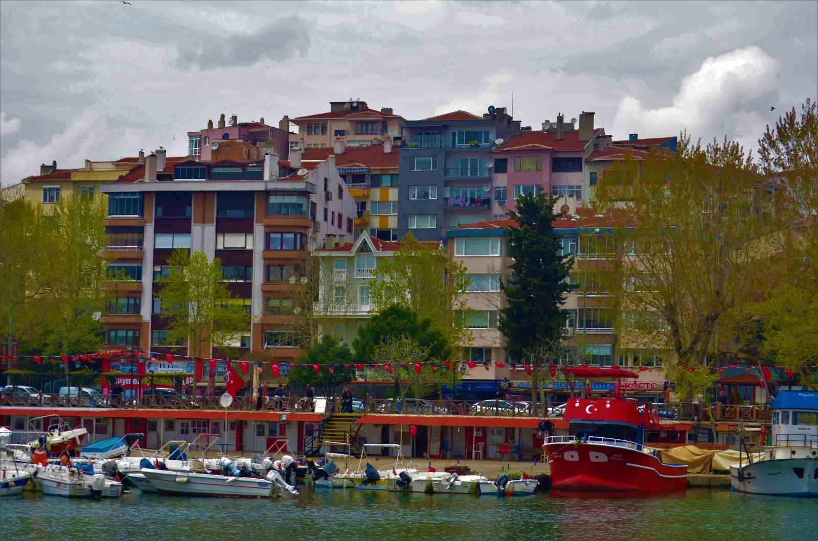 TEKİRDAĞ’DA KONUT SATIŞI GEÇEN YILIN AYNI AYINA ORANLA AZALMA GÖSTERDİ.
