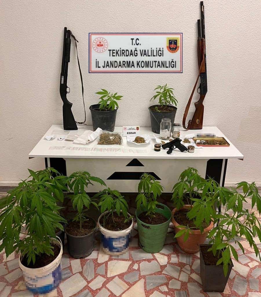 TEKİRDAĞ'IN 4 İLÇESİNDE UYUŞTURUCU TİCARETİ YAPTIKLARI İDDİA EDİLEN 6 ZANLI