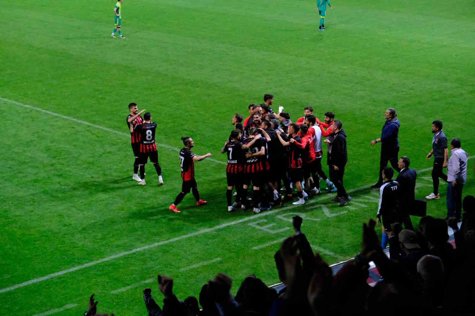 TFF 2. LİG BEYAZ GRUP PLAY-OFF 2. TUR İLK KARŞILAŞMASINDA