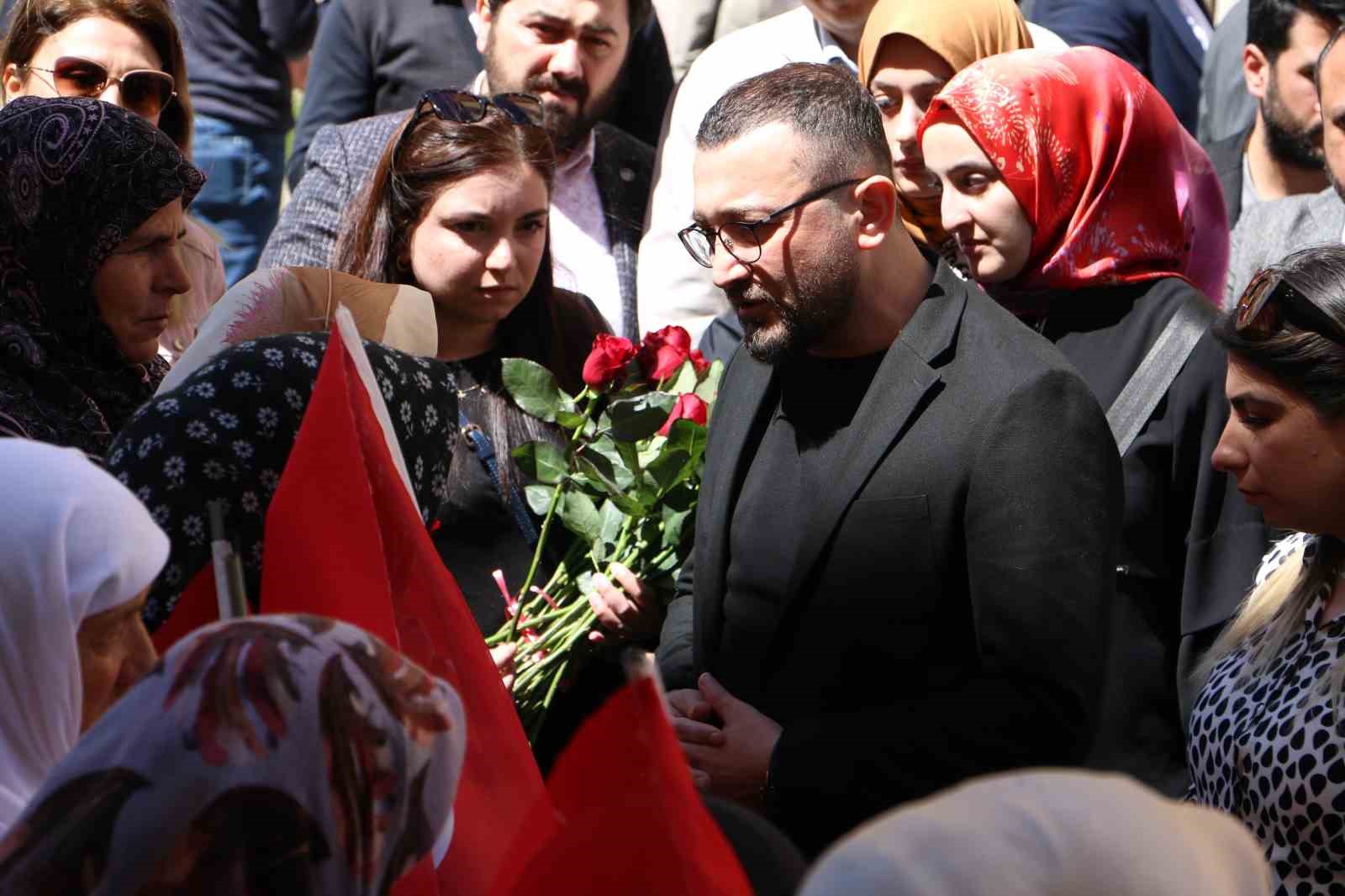 ÇOCUKLARININ PKK TERÖR ÖRGÜTÜ MENSUPLARINCA KANDIRILARAK DAĞA KAÇIRILDIĞINI İLERİ SÜREN