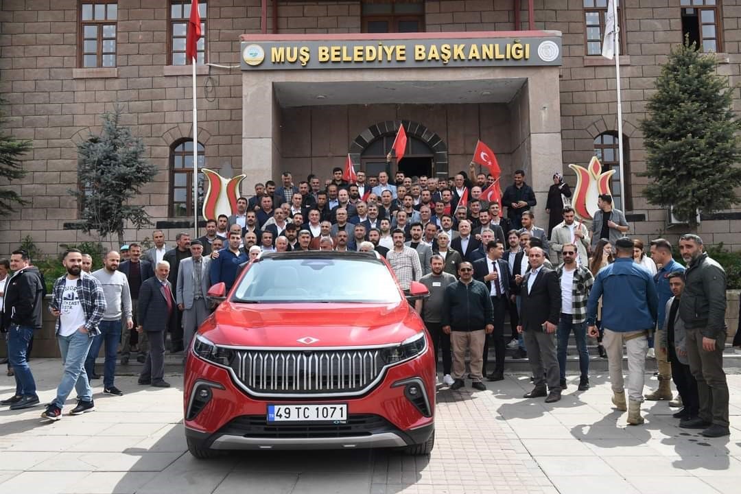 ANADOLU’NUN KAPILARININ TÜRKLERE AÇILDIĞI SULTAN ALPARSLAN DİYARINDA TOGG HEYECANI YAŞANDI.