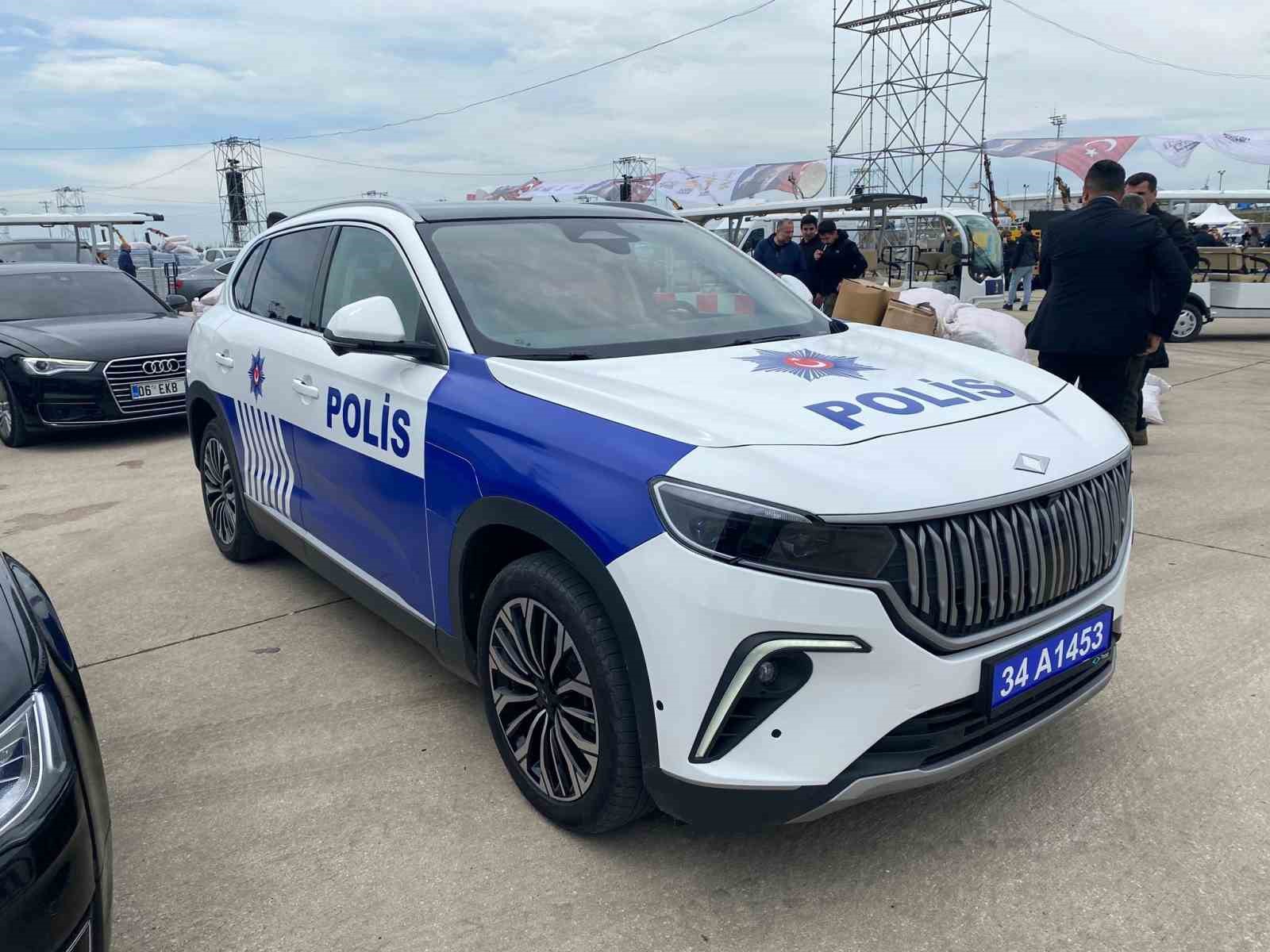 TÜRKİYE’NİN İLK YERLİ VE MİLLİ OTOMOBİLİ OLAN TOGG’UN POLİS ARABASI