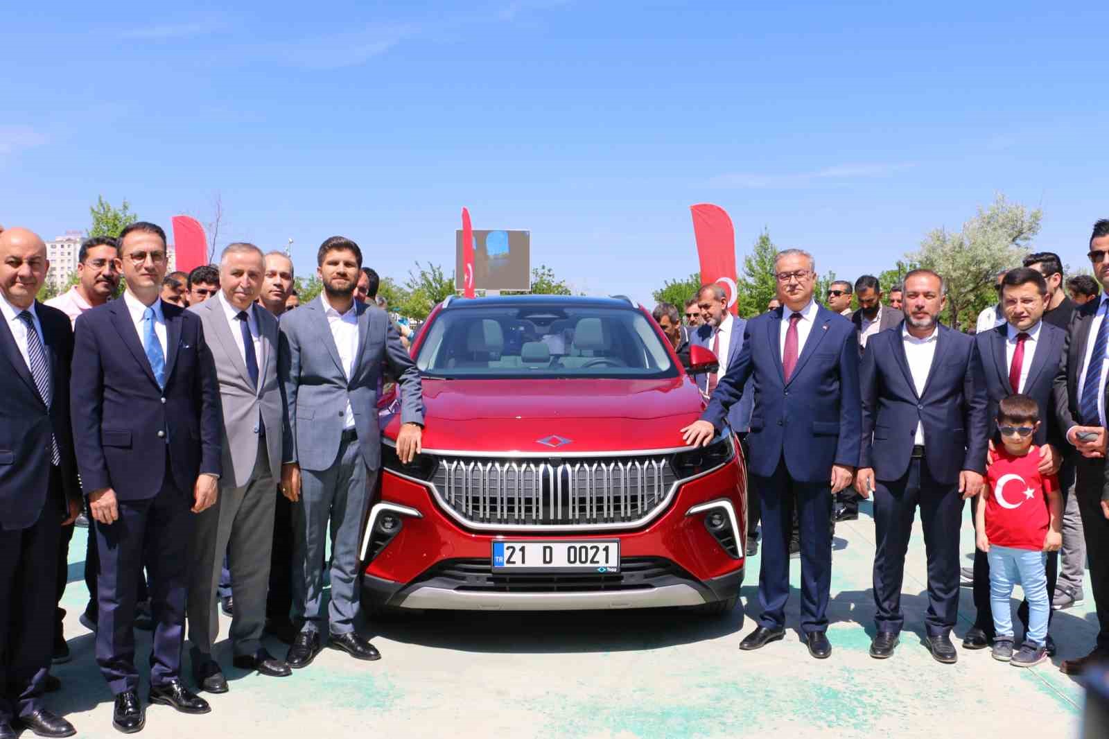TÜRKİYE’NİN SERİ ÜRETİMİNE BAŞLADIĞI İLK YERLİ VE MİLLİ OTOMOBİLİ OLAN