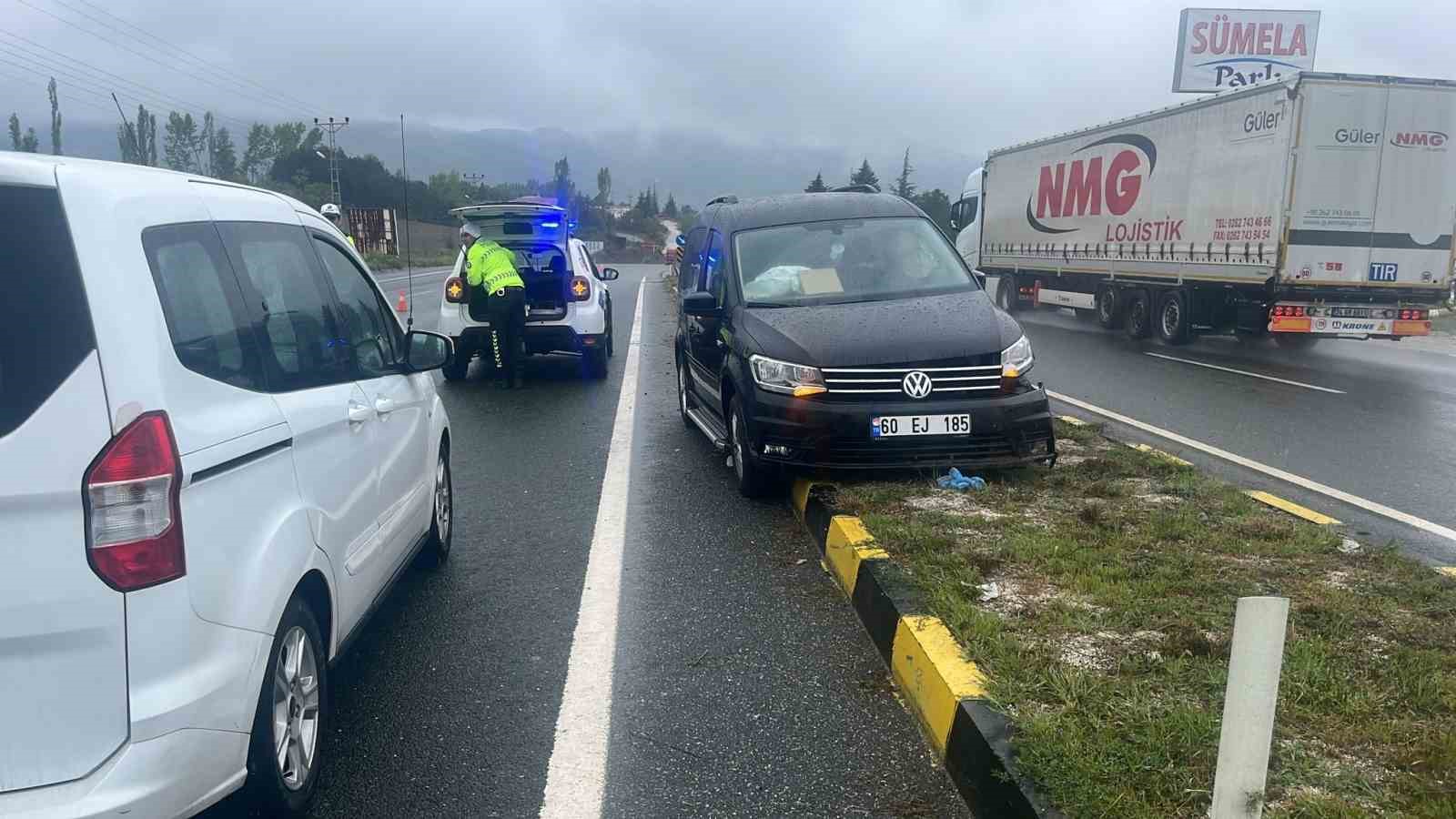 KASTAMONU’NUN TOSYA İLÇESİ D100 KARAYOLUNDA MEYDANA GELEN TRAFİK KAZASINDA 1