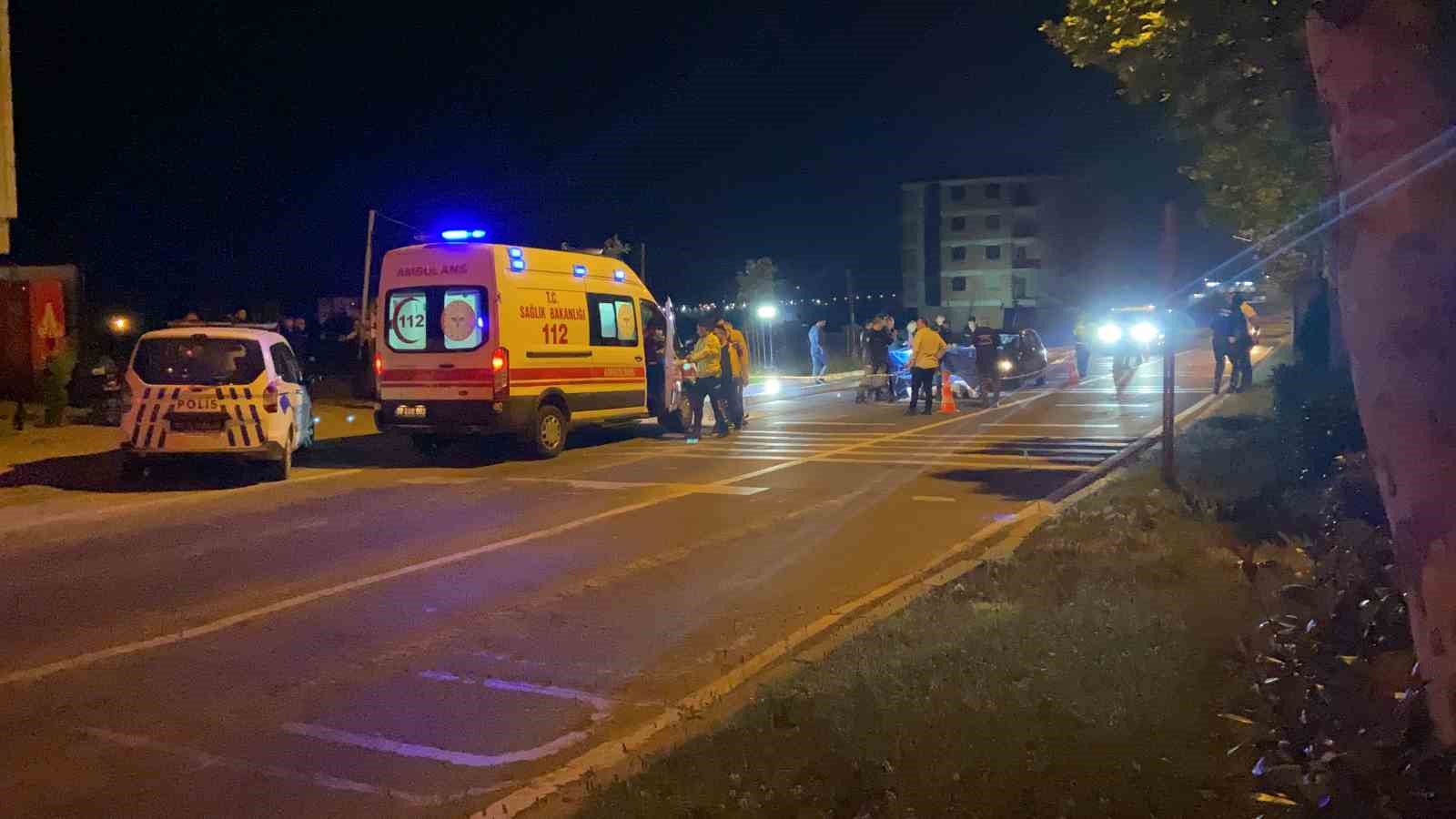 TEKİRDAĞ'IN ÇORLU İLÇESİNDE YOL VERME TARTIŞMASI NEDENİYLE 2 KİŞİ ARASINDA