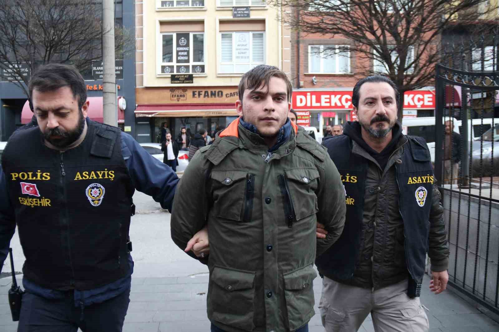 ESKİŞEHİR’DE TUĞÇE CAN’I ÖLDÜRDÜĞÜ GEREKÇESİ İLE TUTUKLANAN ONUR KAYA’NIN YARGILANDIĞI