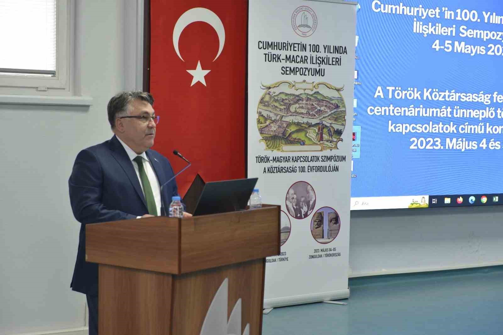 BEÜ EV SAHİPLİĞİNDE DÜZENLENEN ‘CUMHURİYETİN 100. YILINDA TÜRK-MACAR İLİŞKİLERİ SEMPOZYUMU’
