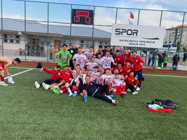 1308 OSMANELİ BELEDİYESPOR TÜRKİYE ŞAMPİYONASINDA YARI FİNALE YÜKSELDİ