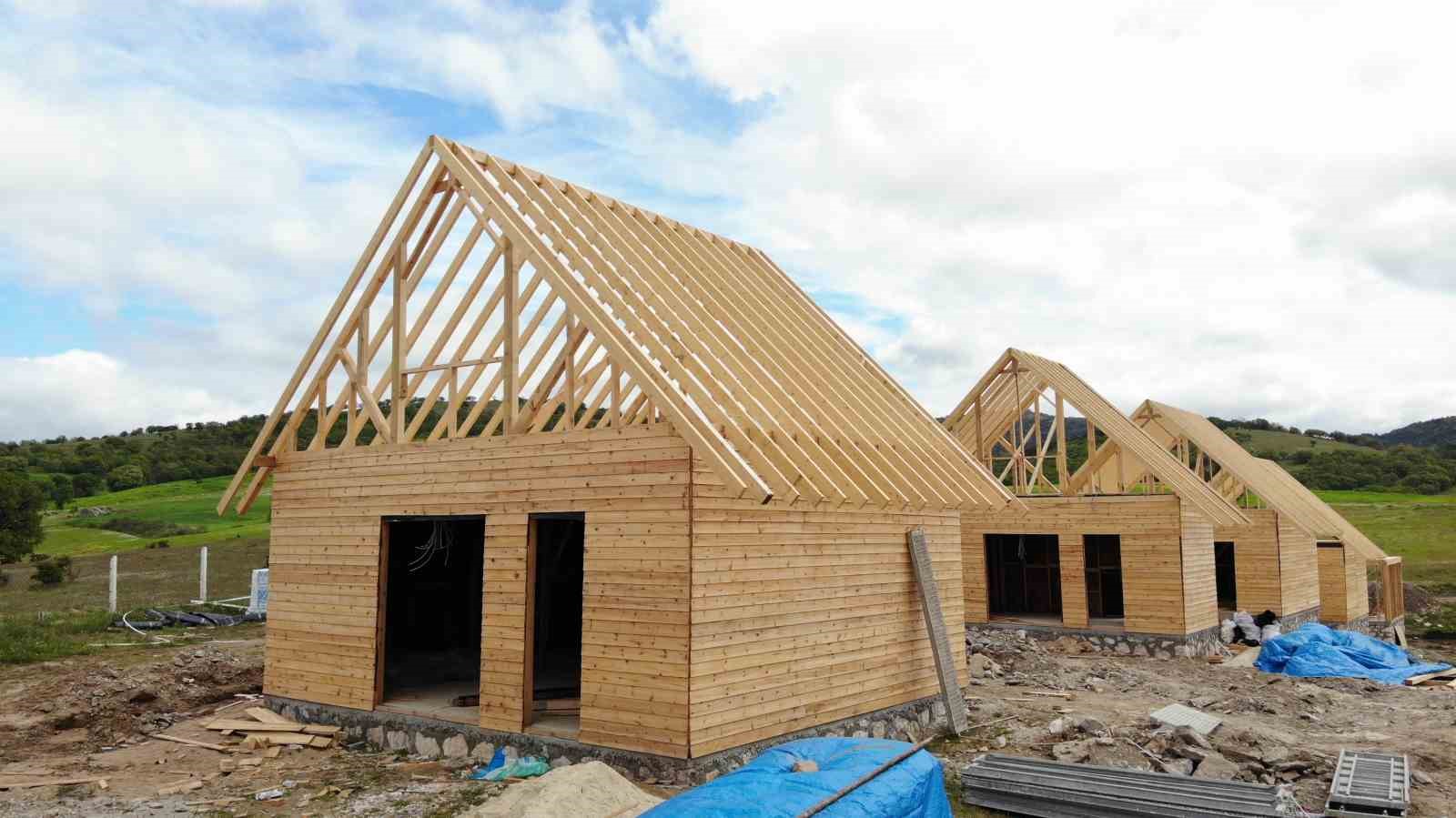 TÜRKİYE’NİN İLK BUNGALOV MAHALLESİ ‘YEŞİL MAHALLE’ PROJESİ YILDIZ DAĞLARININ ETEKLERİNDE