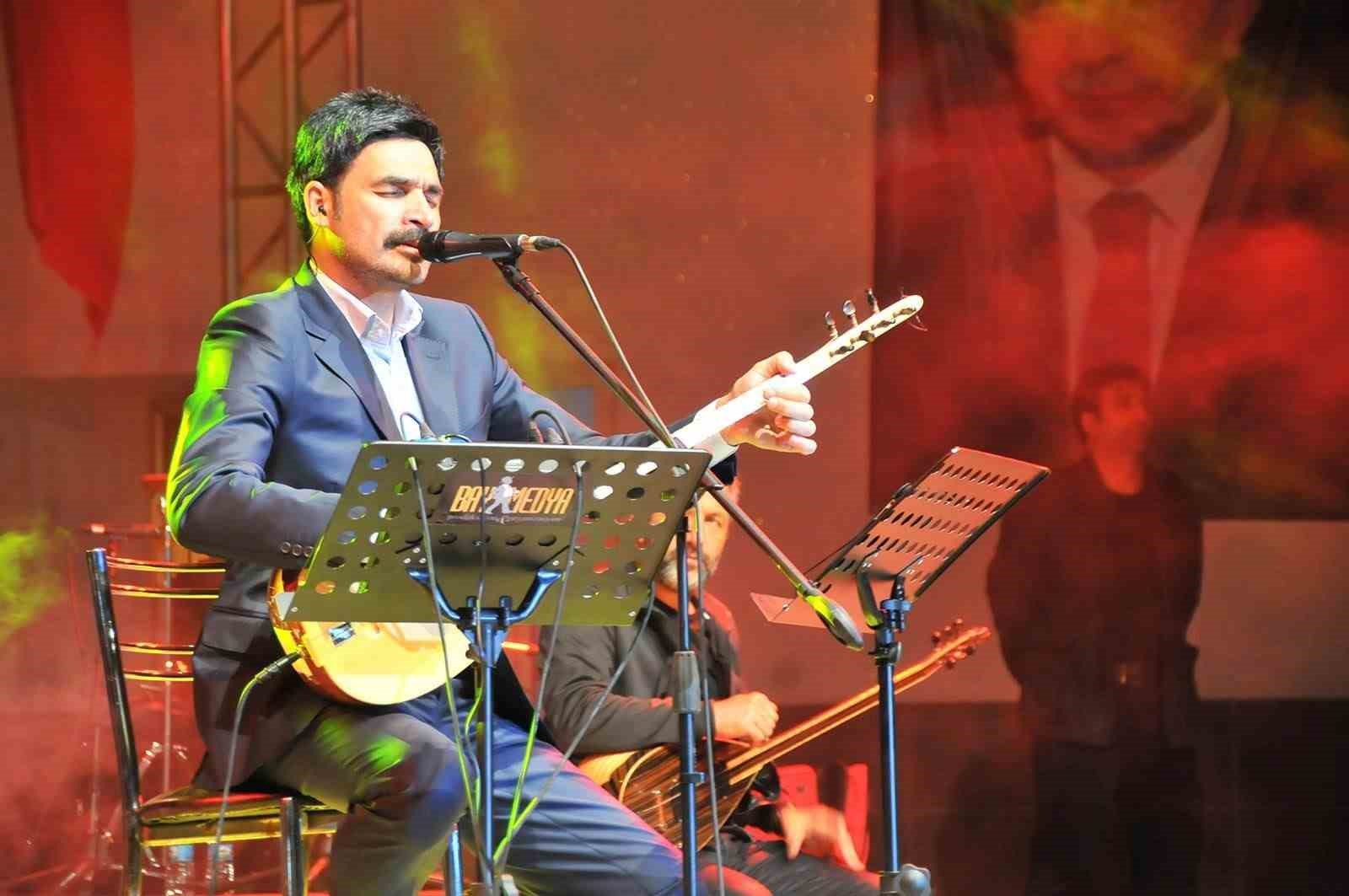 SEVİLEN SANATÇI UĞUR IŞILAK, 23 MAYIS SALI AKŞAMI SAAT 20.30’DA