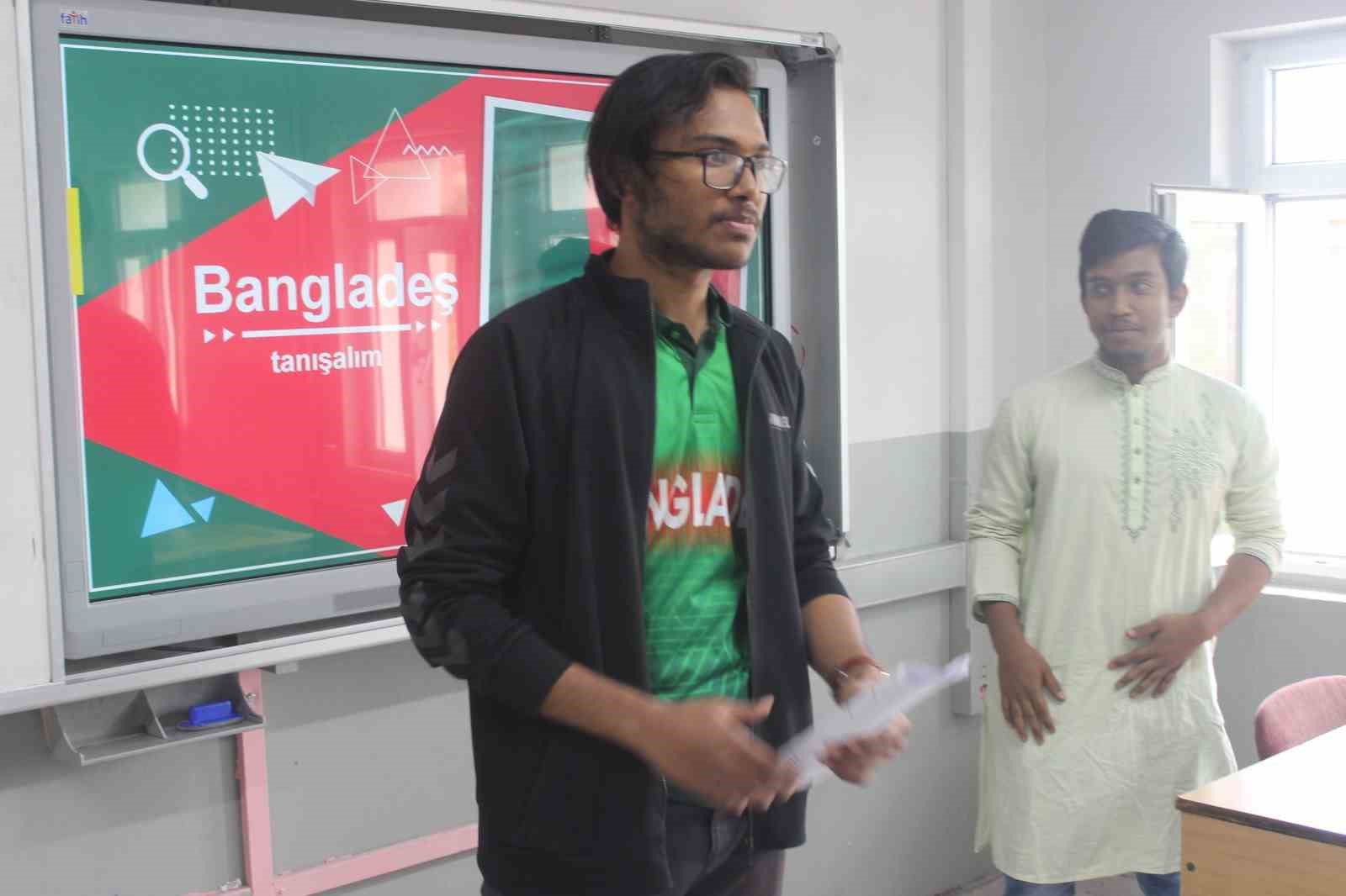 ERZURUM ATATÜRK ÜNİVERSİTESİNDE OKUYAN FİLİSTİN, SURİYE, GİNE VE BANGLADEŞ'TEN GELEN