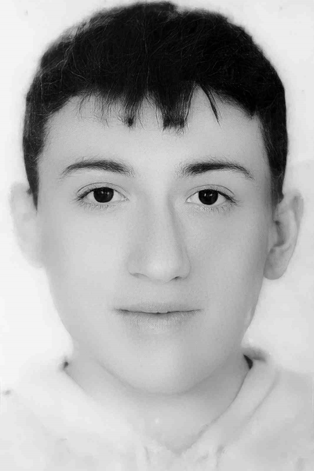 19 YAŞINDAKİ ÜNİVERSİTE ÖĞRENCİSİ SABRETTİN İNAN MOTOSİKLET KAZASINDA HAYATINI KAYBETTİ.