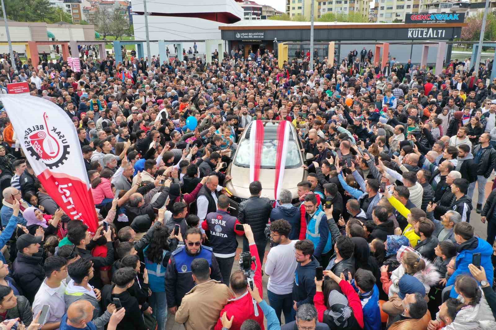 UŞAK’TA TOGG’A BÜYÜK İLGİ